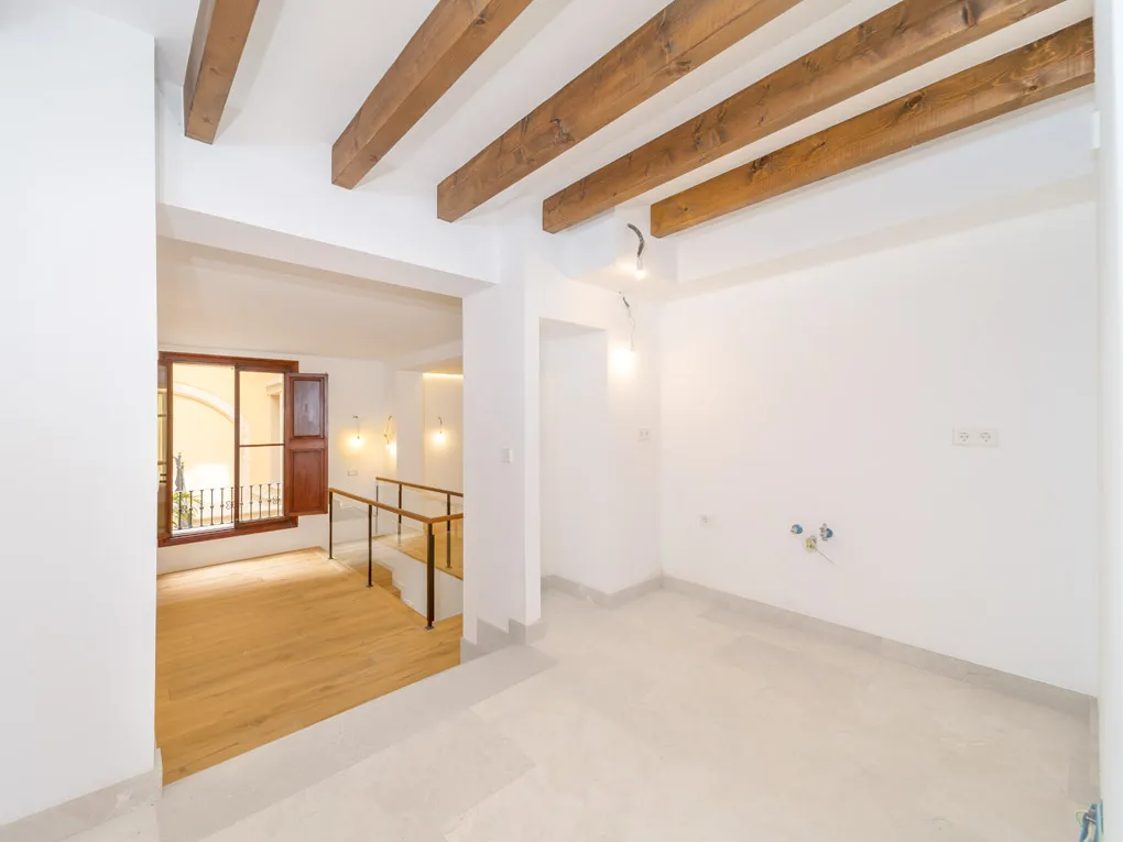 Apartament dúplex amb aparcament en un edifici historic en zona exclusiva, Palma-5