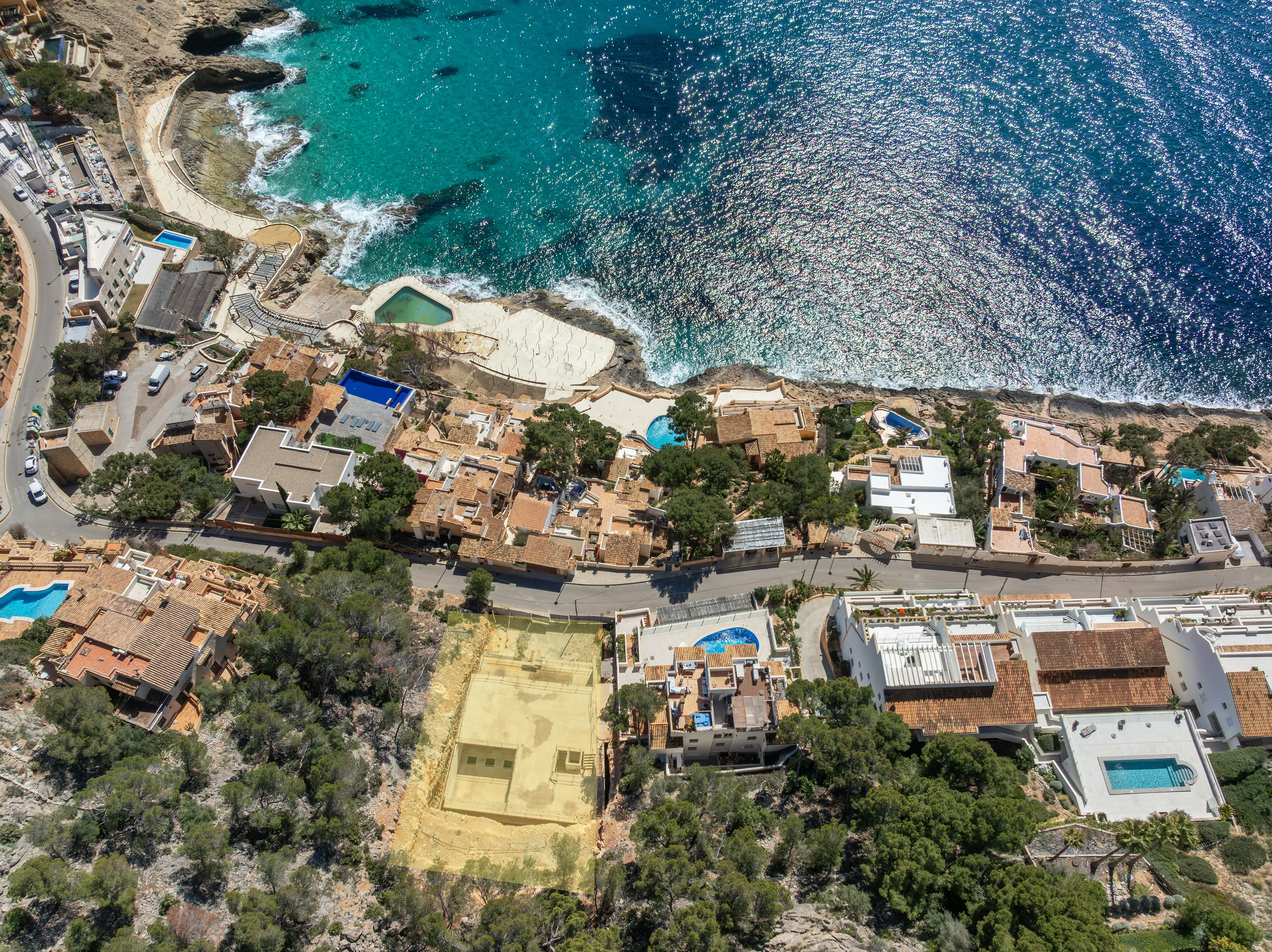 Building plot with structural shell and sea views in Cala Llamp-1