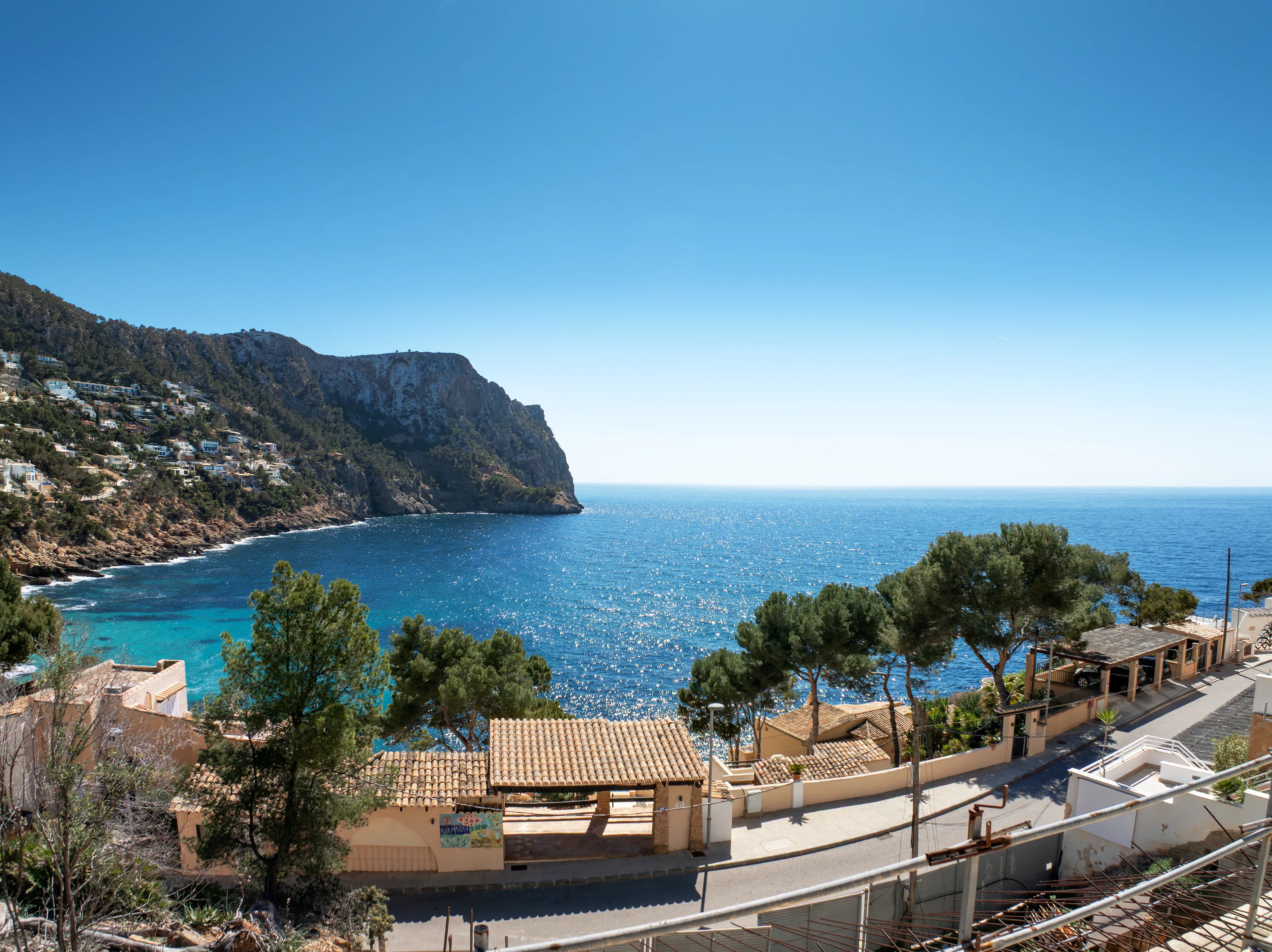 Building plot with structural shell and sea views in Cala Llamp-5