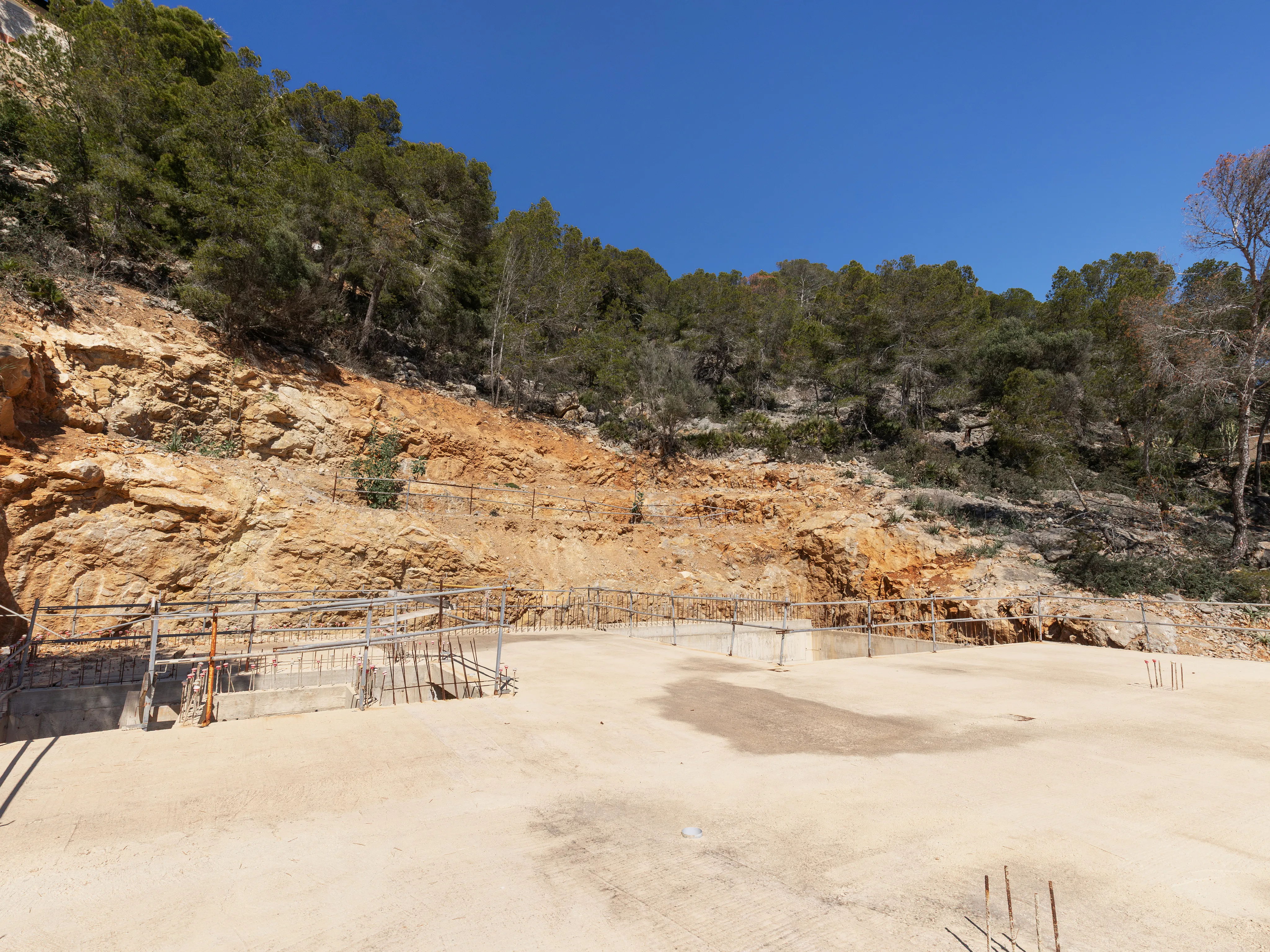 Building plot with structural shell and sea views in Cala Llamp-6