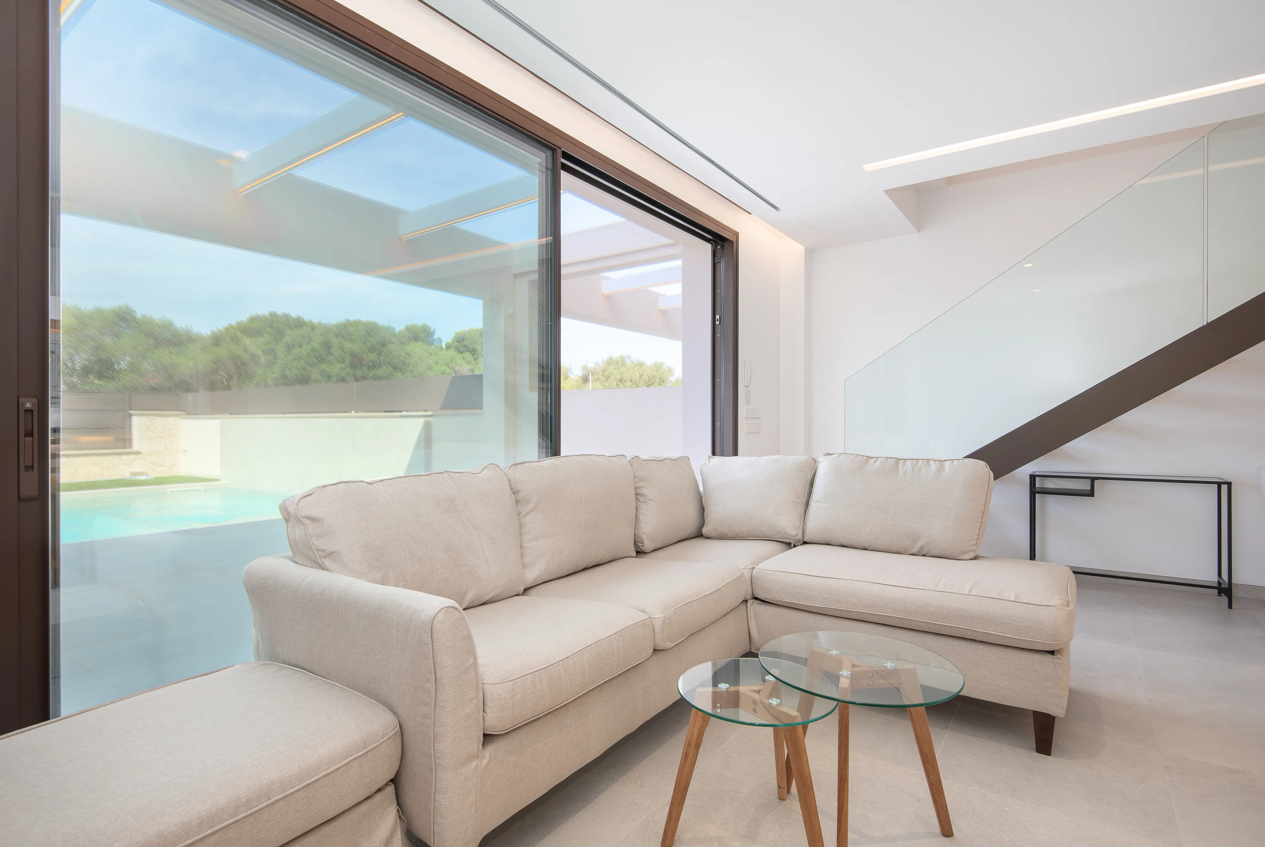 Spektakulärt nybyggt radhus i S'Estanyol-10