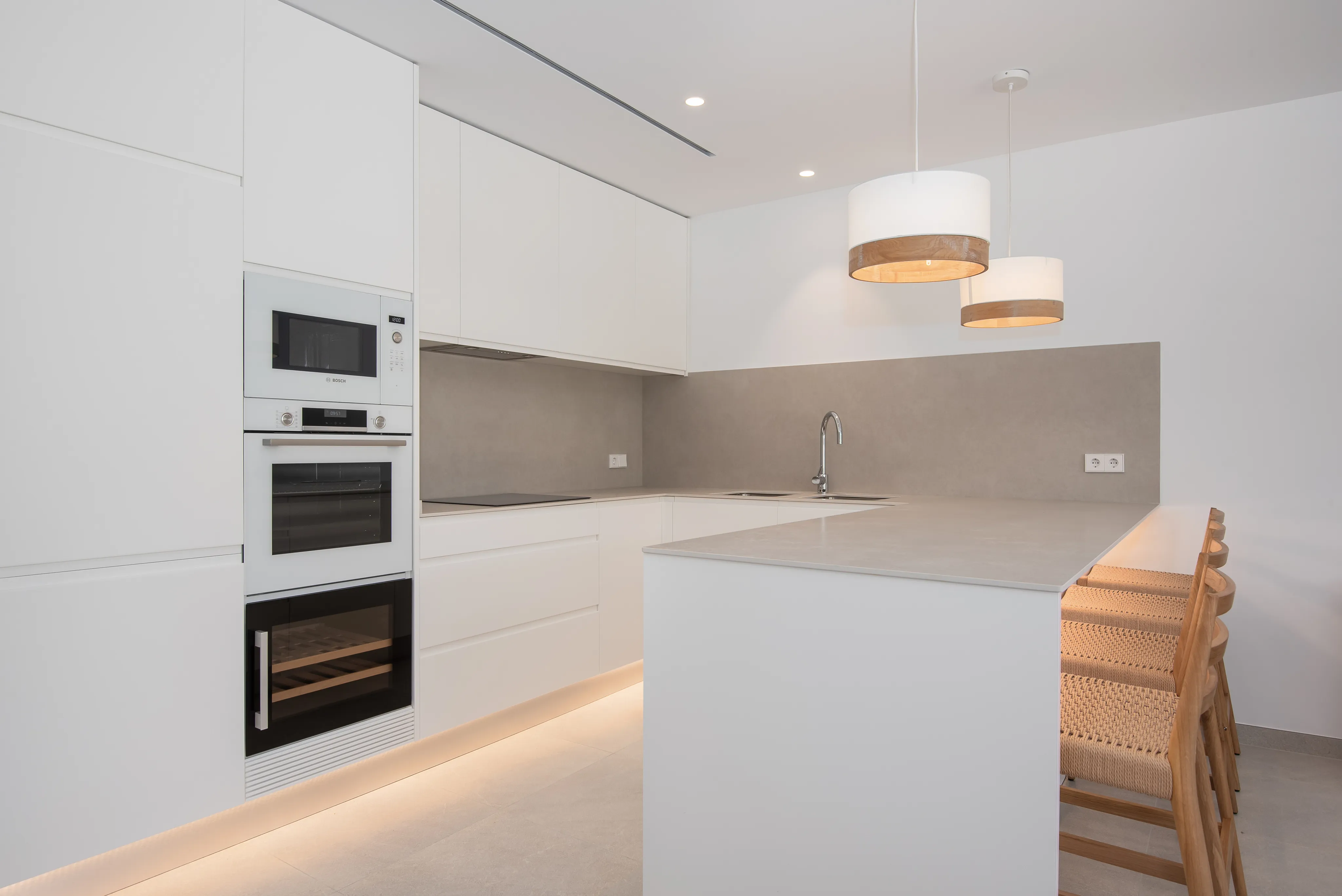 Spektakulärt nybyggt radhus i S'Estanyol-4