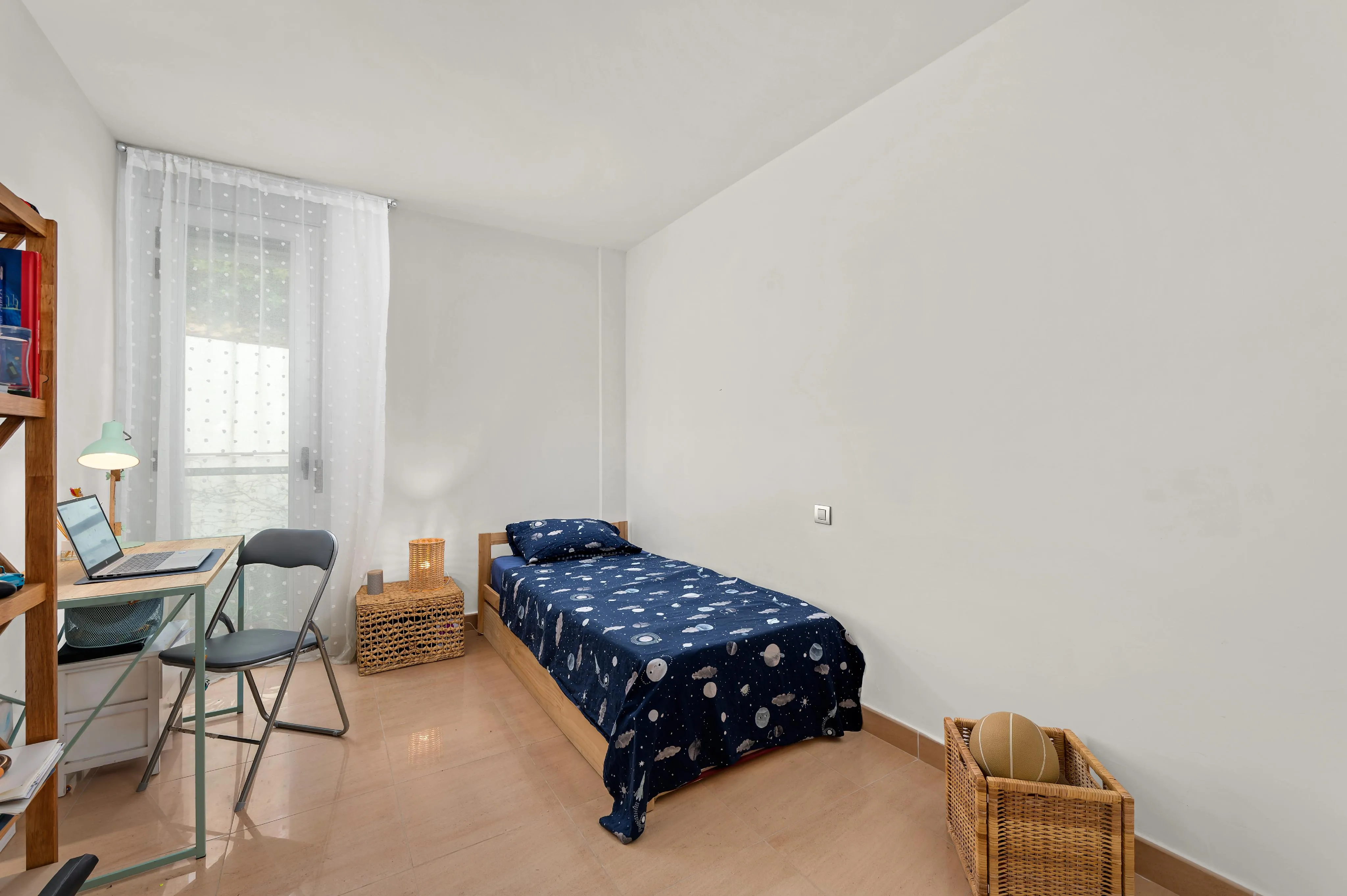 Eksklusiv penthouse med panoramaudsigt over havet og bjergene-11