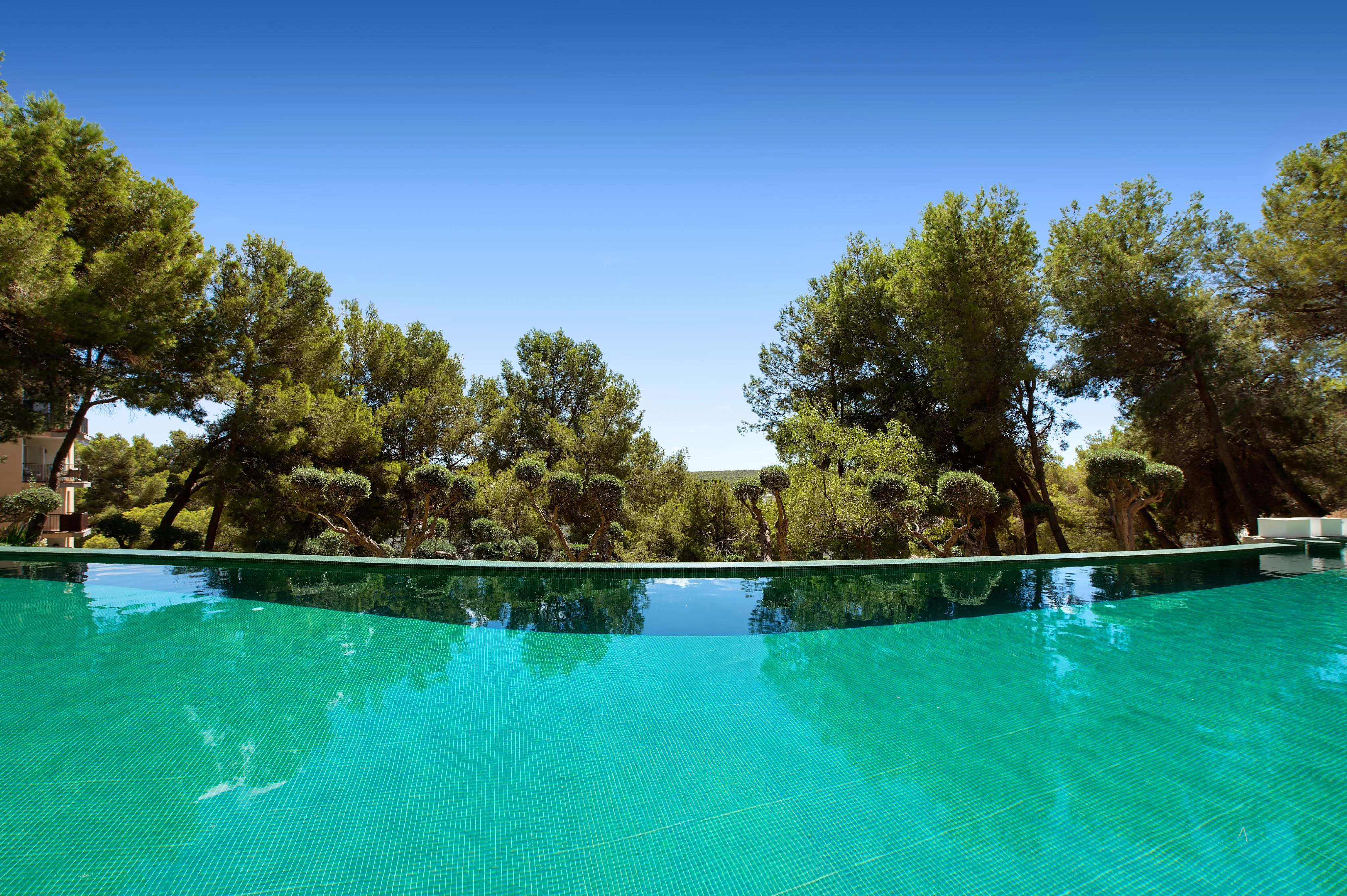 Eksklusiv penthouse med panoramaudsigt over havet og bjergene-13