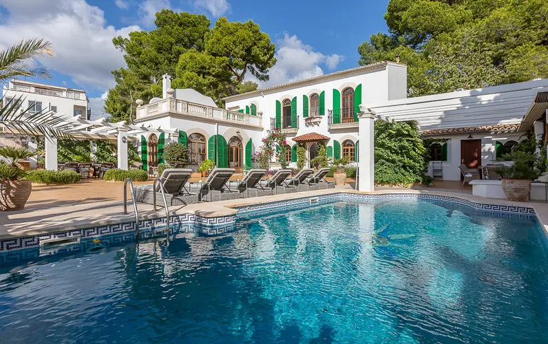 Renovated classic villa