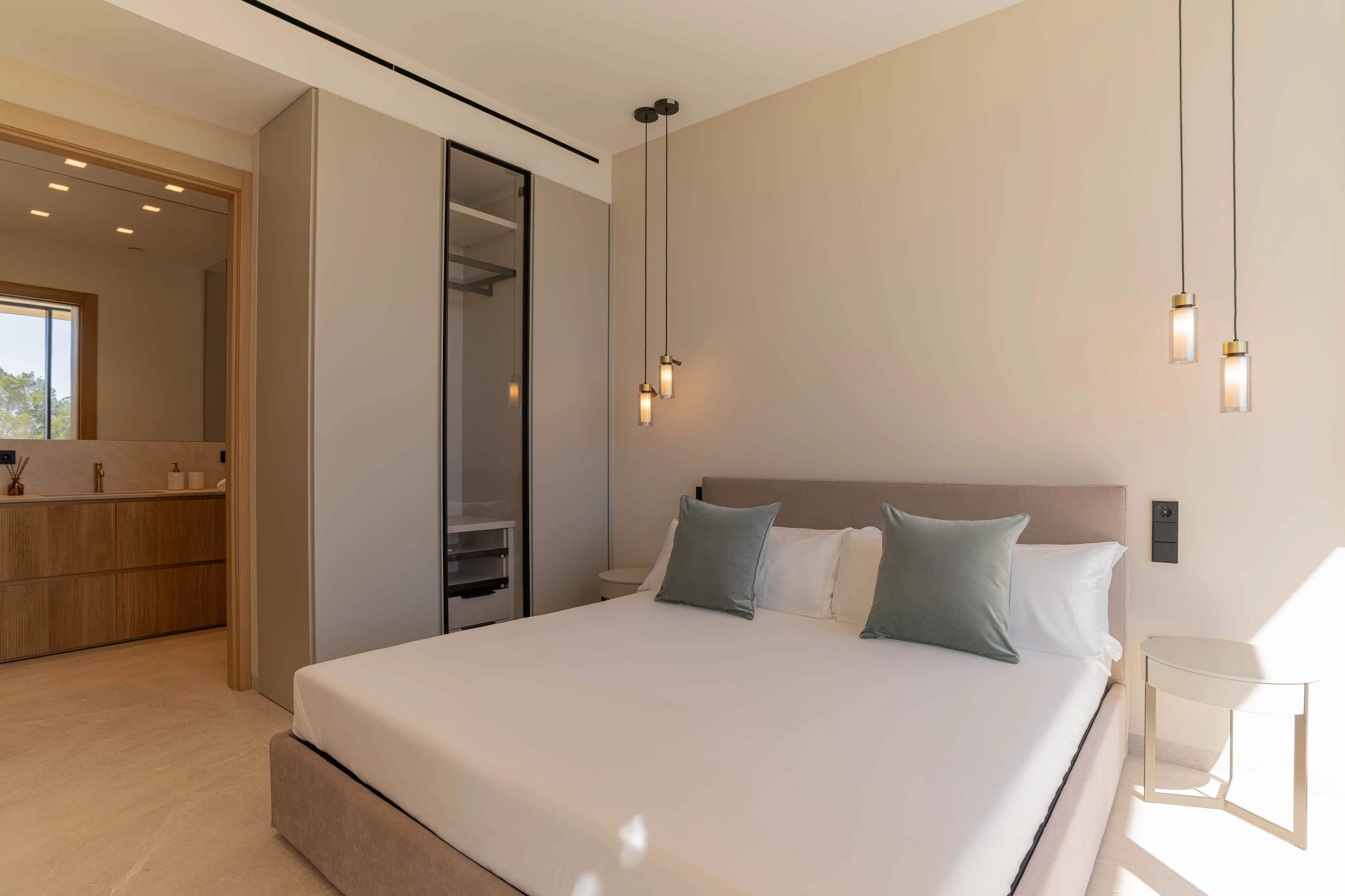 Amazing new villa with sea views-6