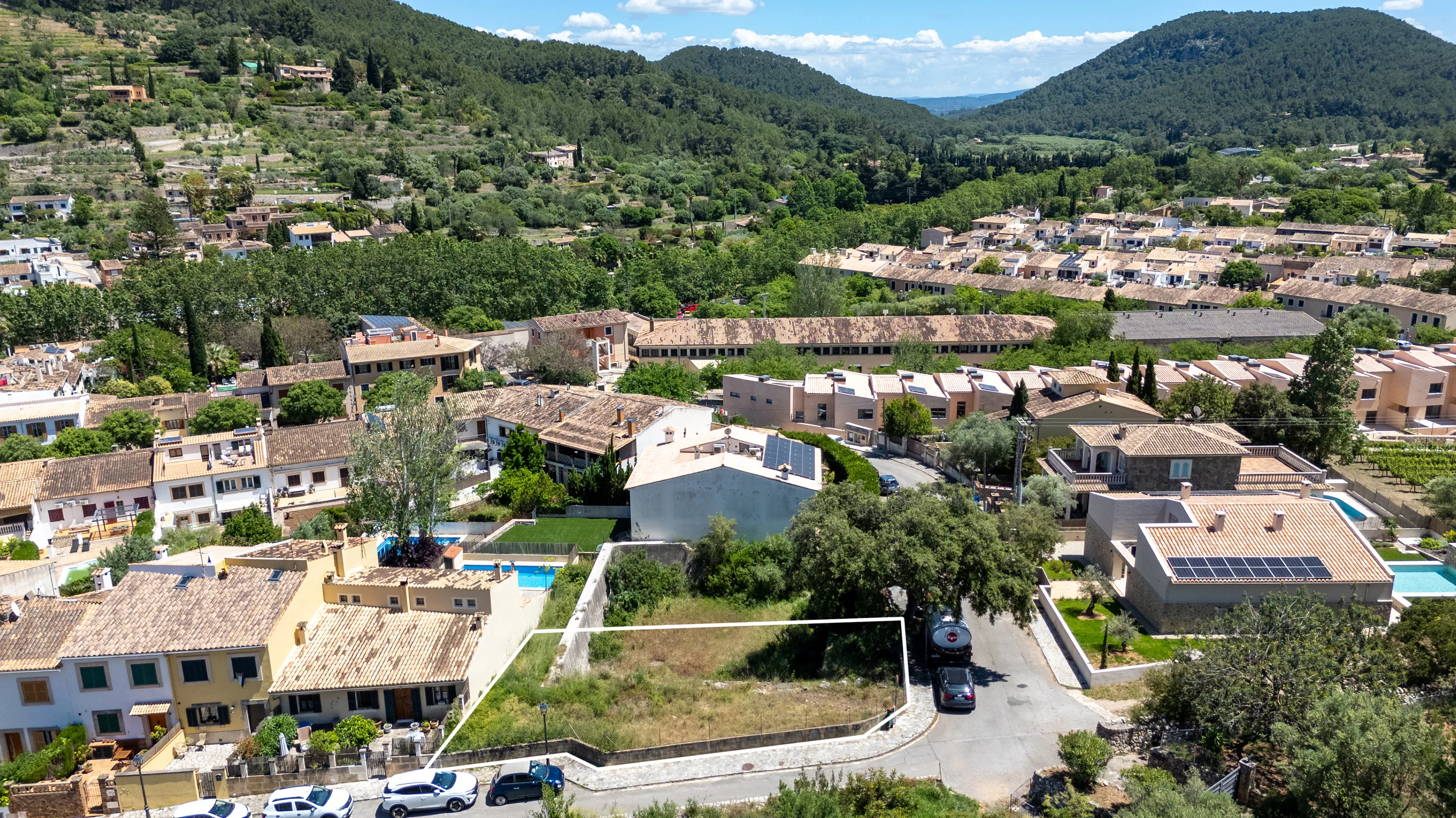 Building plot with privacy, views, and a south-facing orientation in Esporles-6