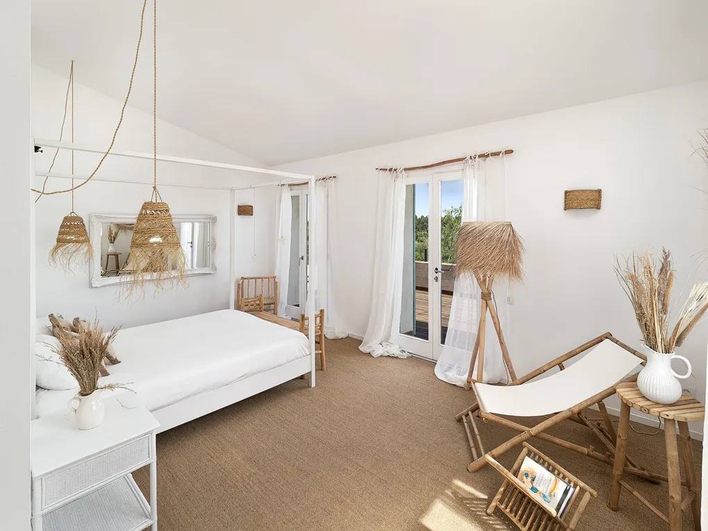 Design country house with magnificent views in Sineu-8