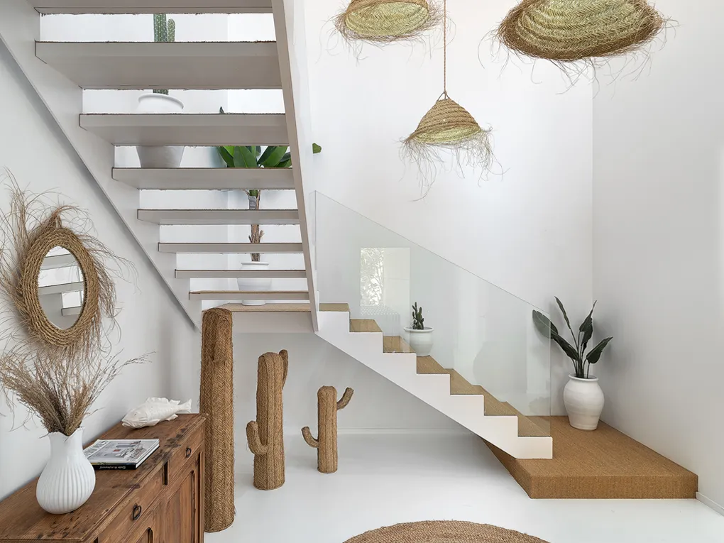 Designet landsted med storslået udsigt i Sineu-9