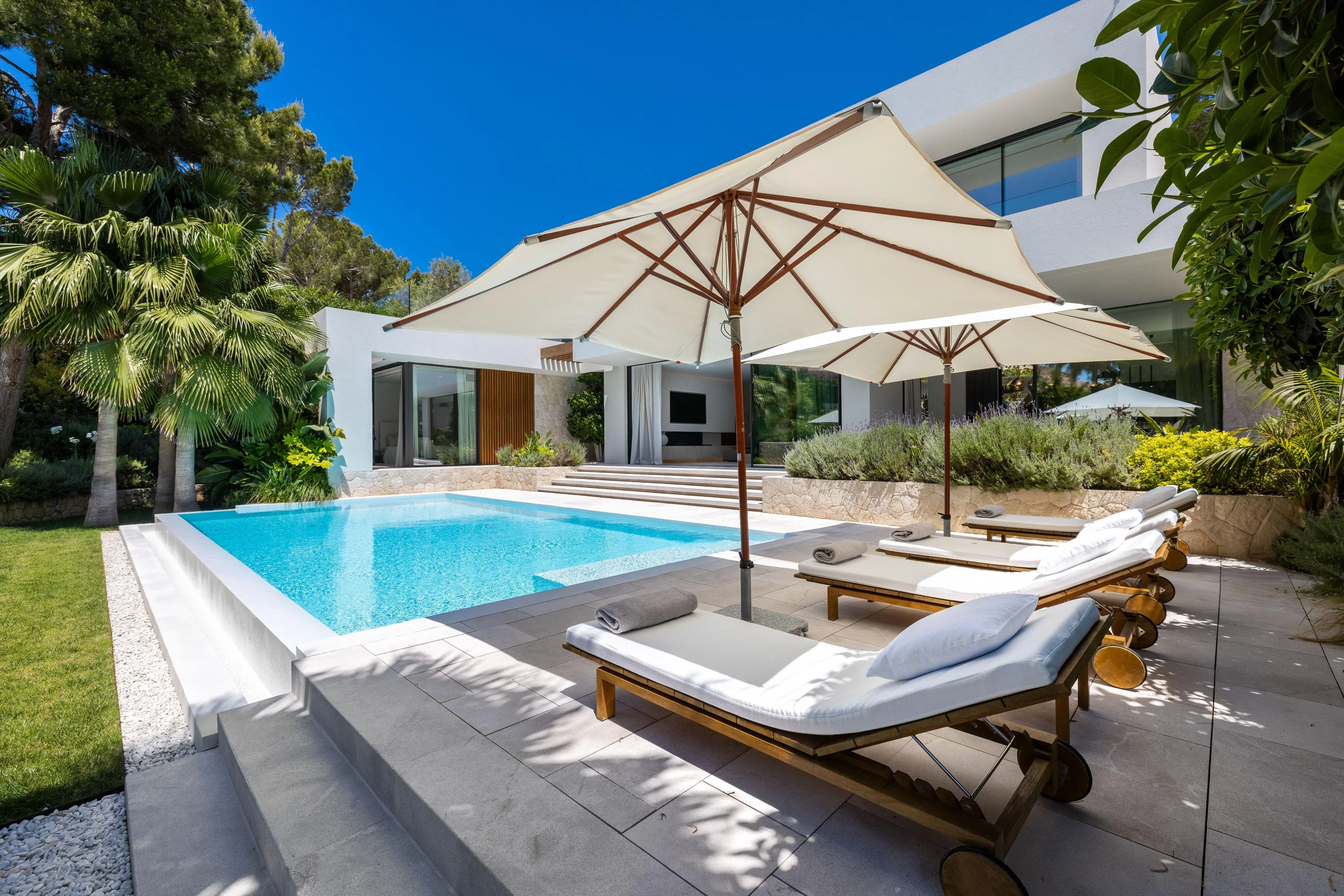 State of the art newly built villa in Nova Santa Ponsa-2