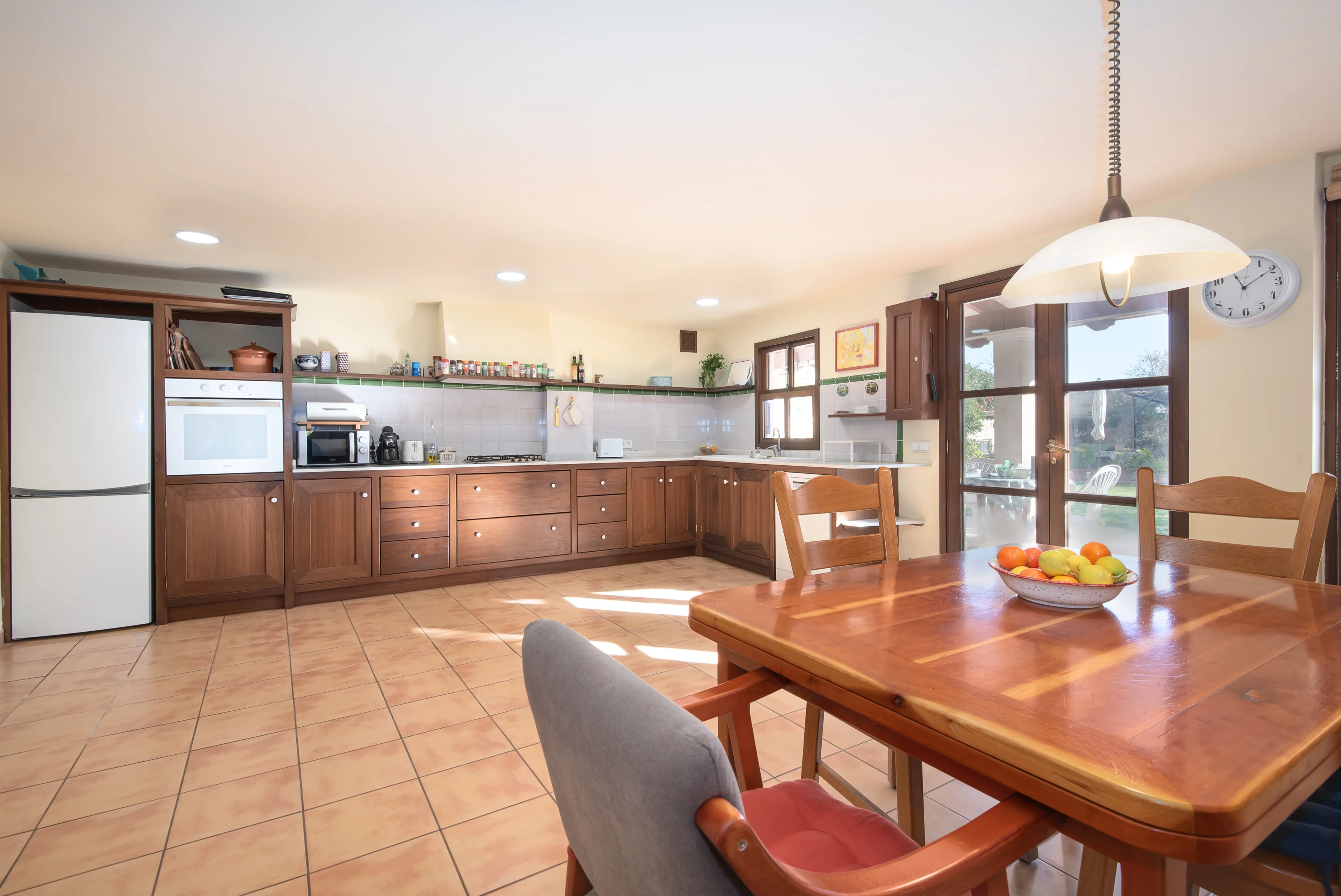 Townhouse with large garden in Llucmajor-6