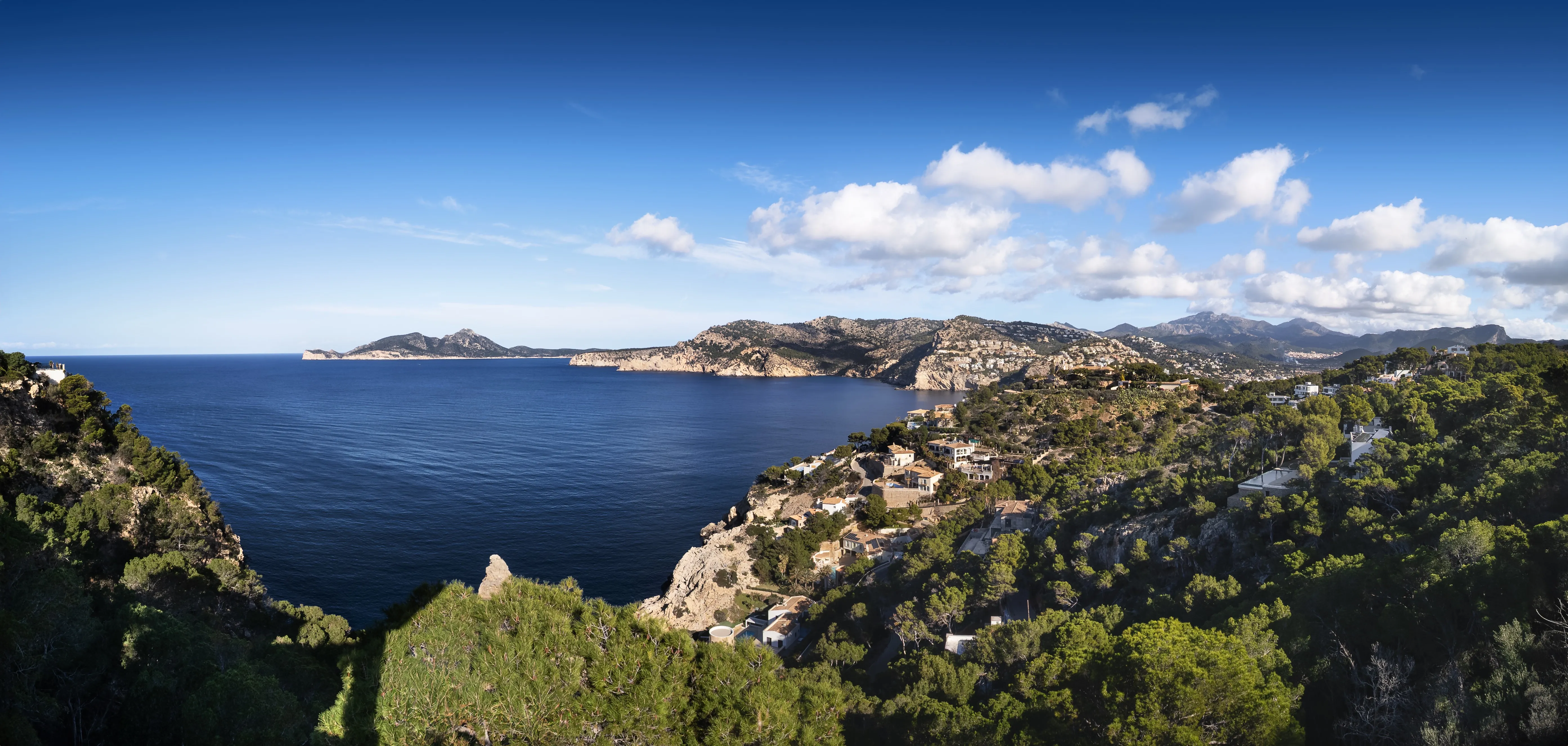Ático con vistas 360° sobre el mar y el puerto-9