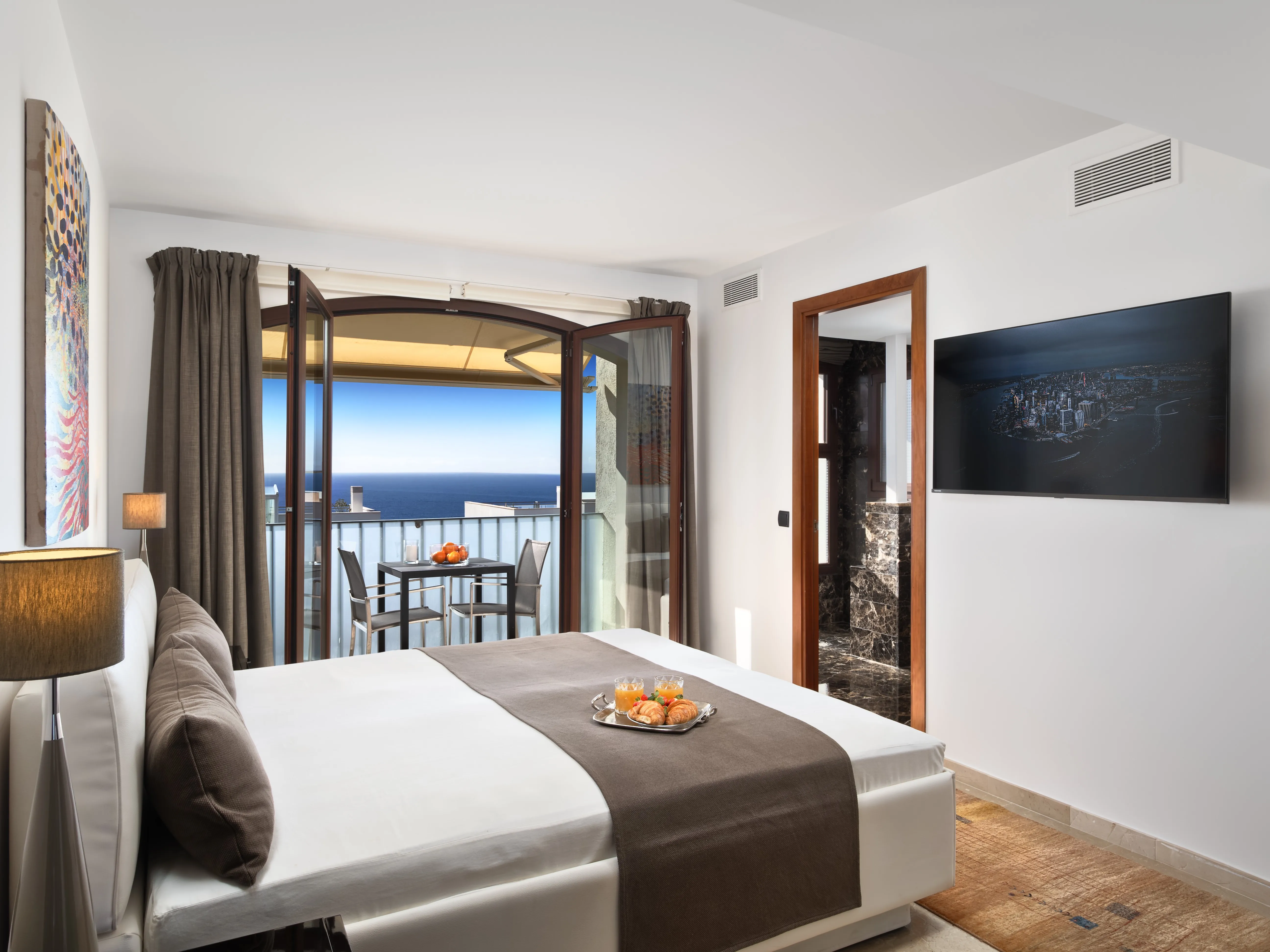 Penthouse avec vue à 360° sur la mer et le port-10