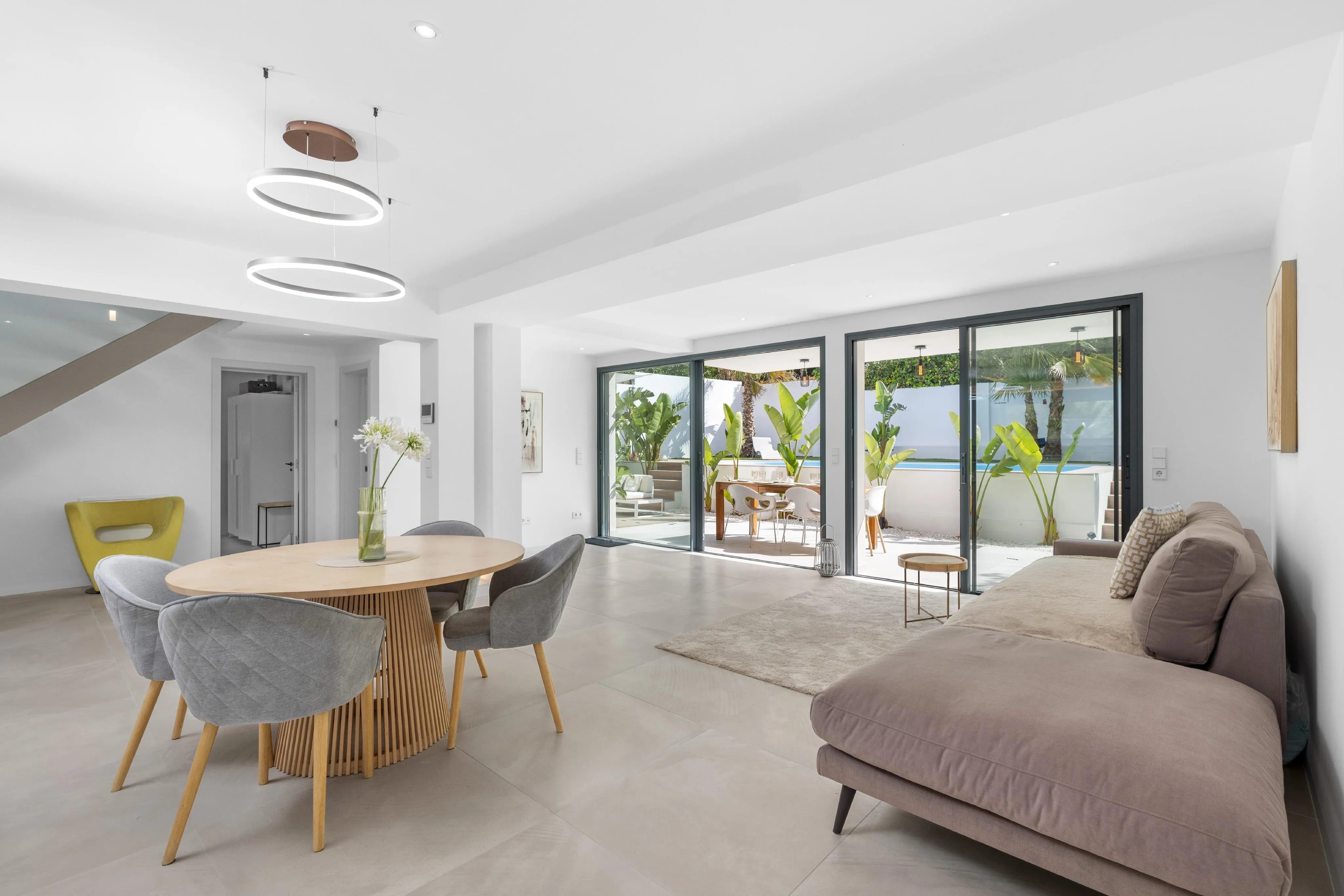 Villa moderne près de la plage de Palmanova-5