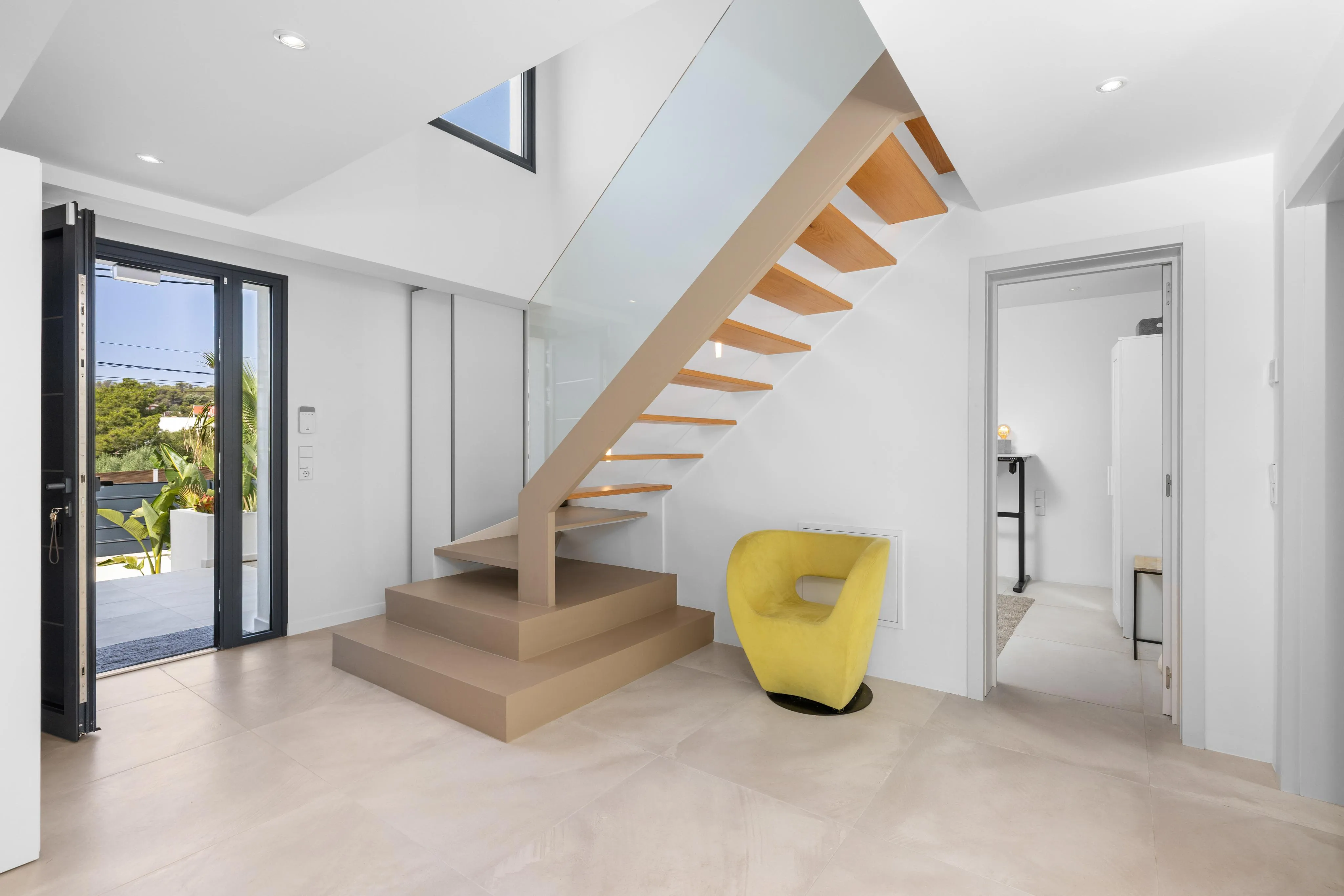 Villa moderne près de la plage de Palmanova-13