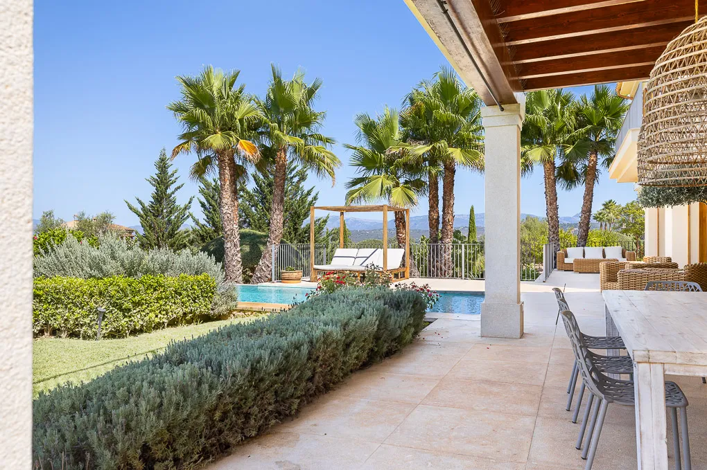 Luxury villa with panoramic views of the bay of Palma-24