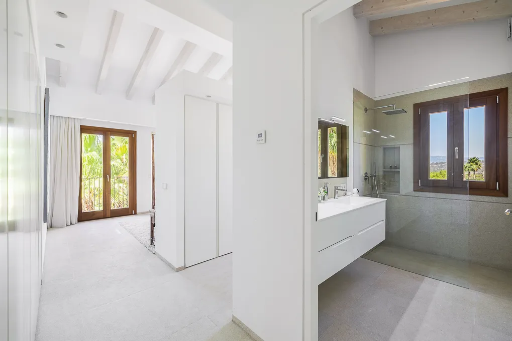 Luxury villa with panoramic views of the bay of Palma-15