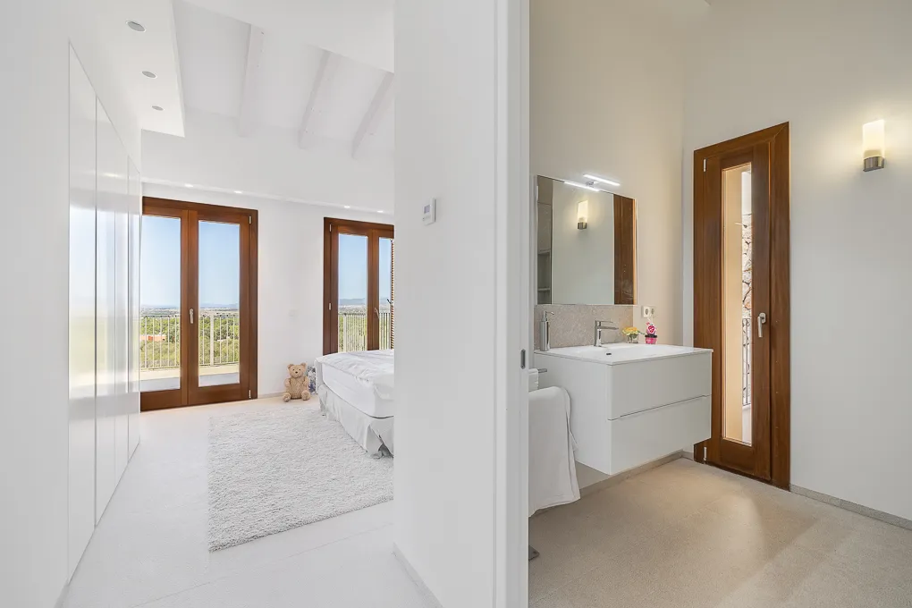 Luxury villa with panoramic views of the bay of Palma-17