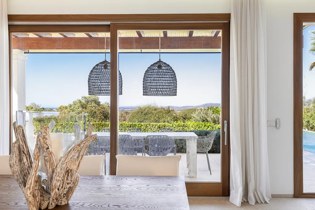Luxury villa with panoramic views of the bay of Palma-9