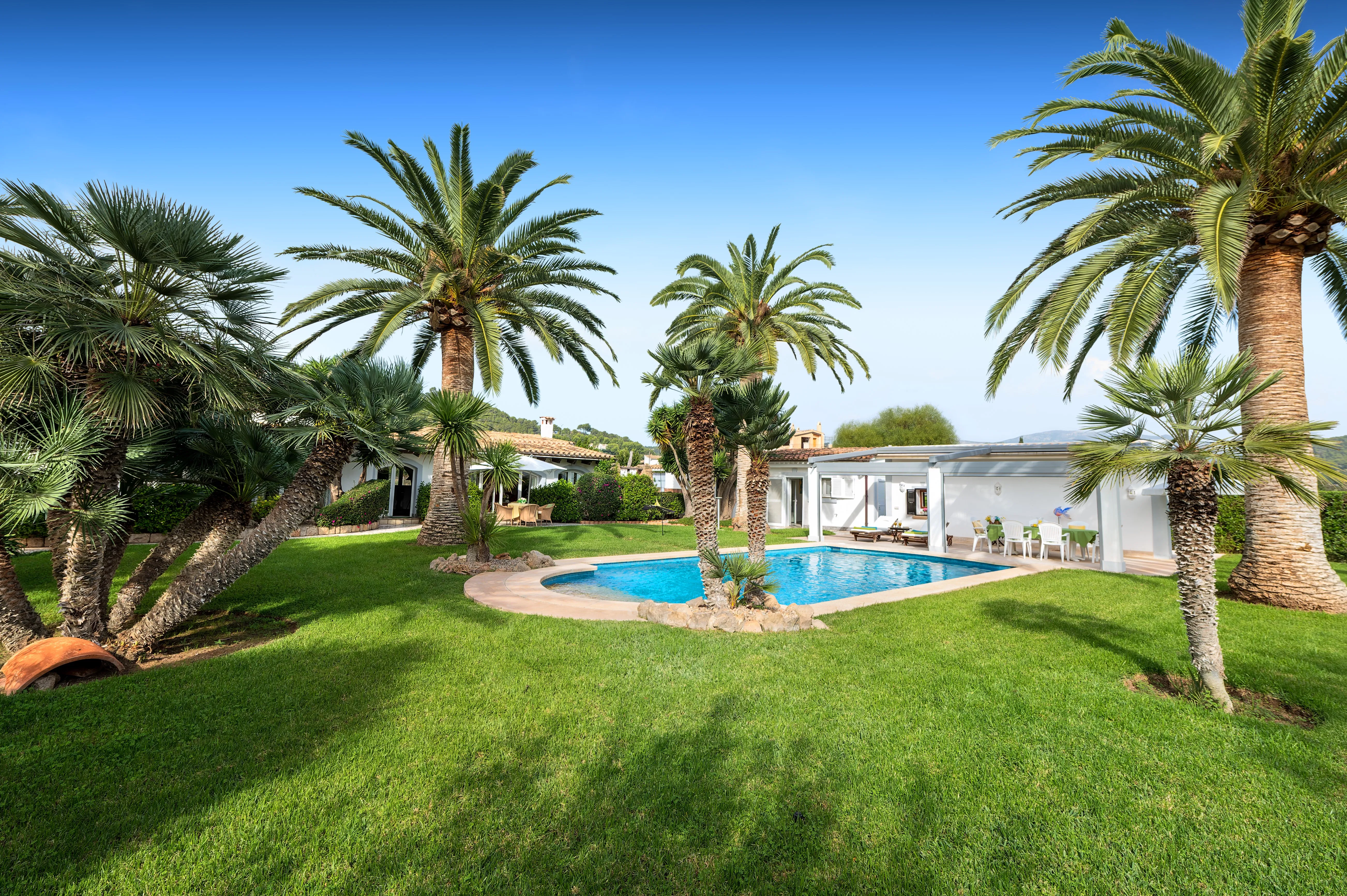 Private Finca in walking distance to the port-1