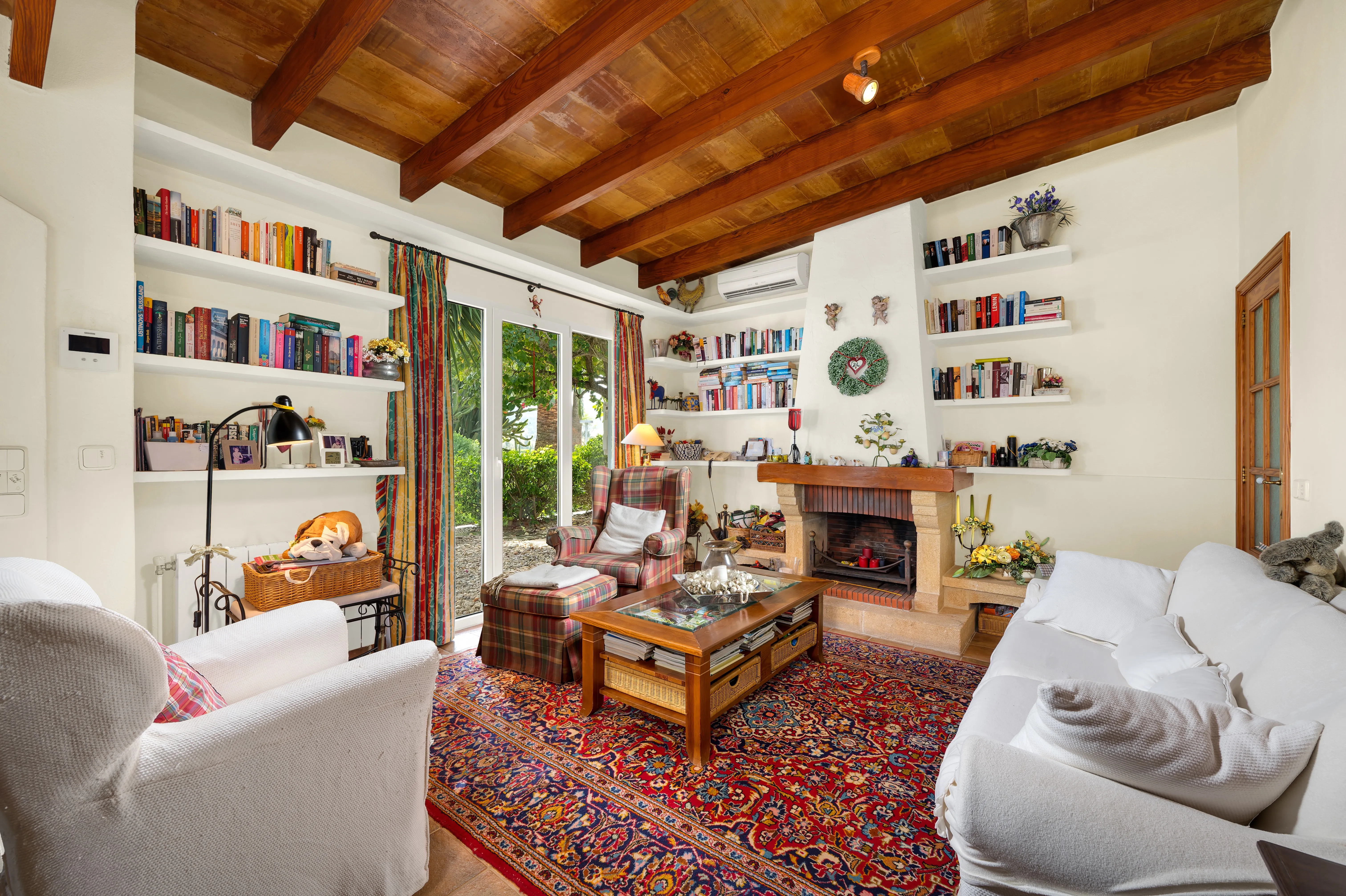 Private Finca in walking distance to the port-15