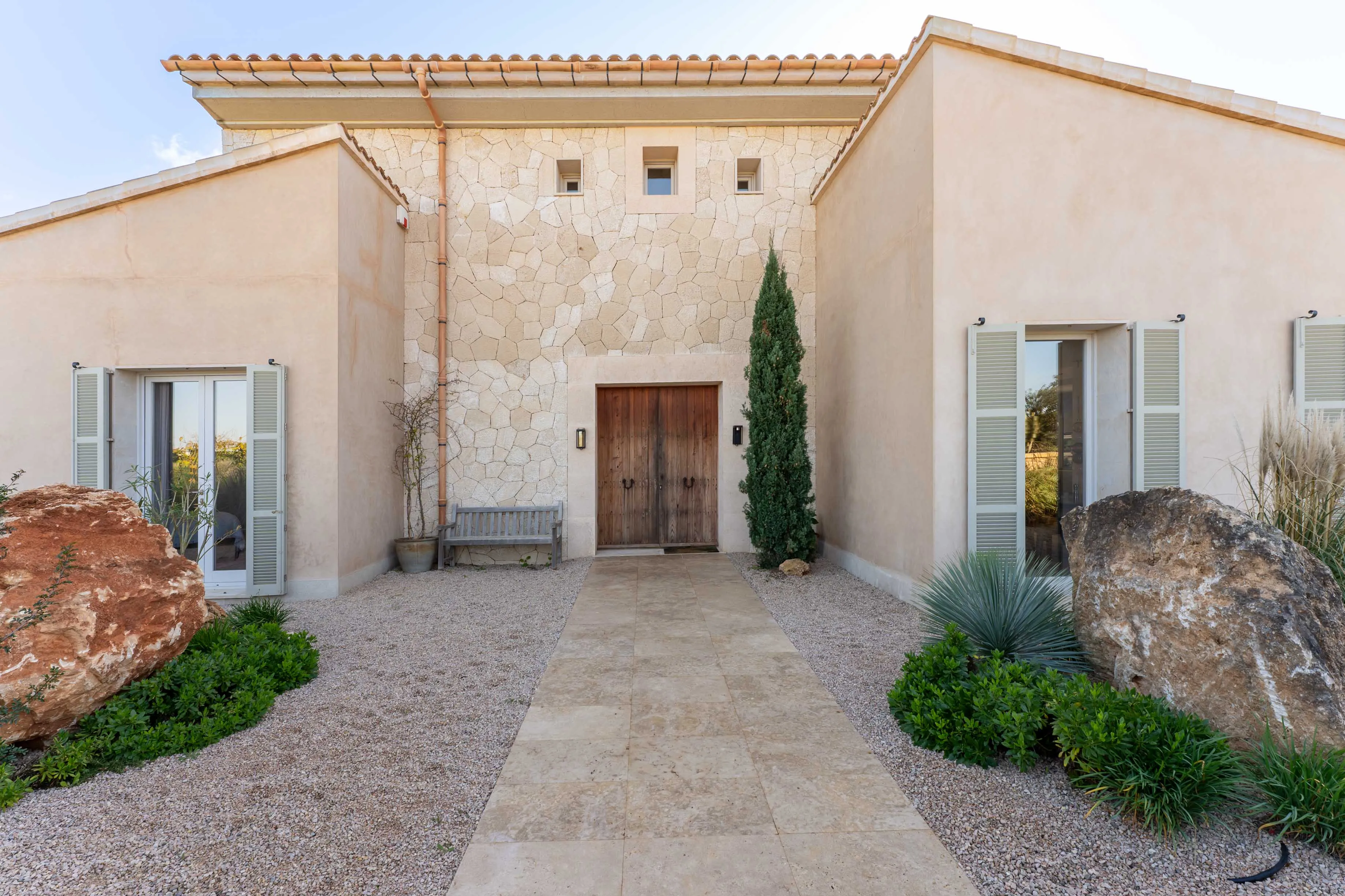 Elegantie en gezelligheid: stijlvol wonen in Santanyi-3