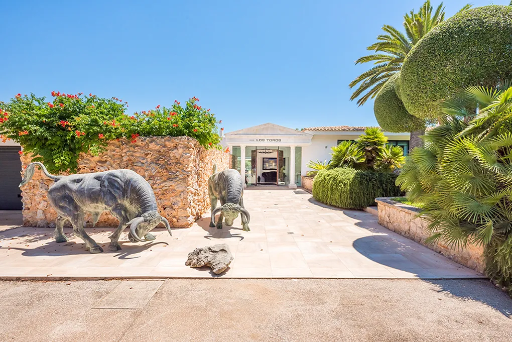 Luxury Villa in Son Vida-11