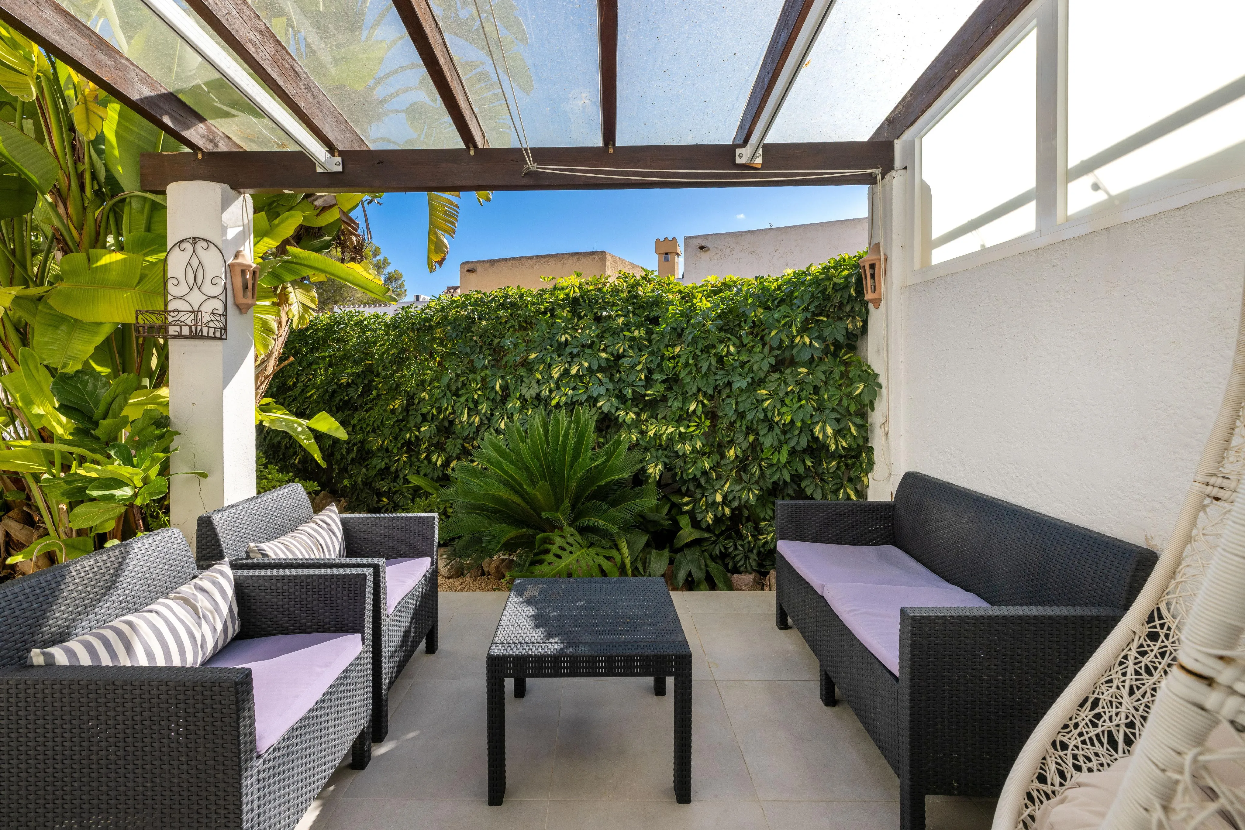 Affascinante casa a schiera in posizione privilegiata a Bendinat-21