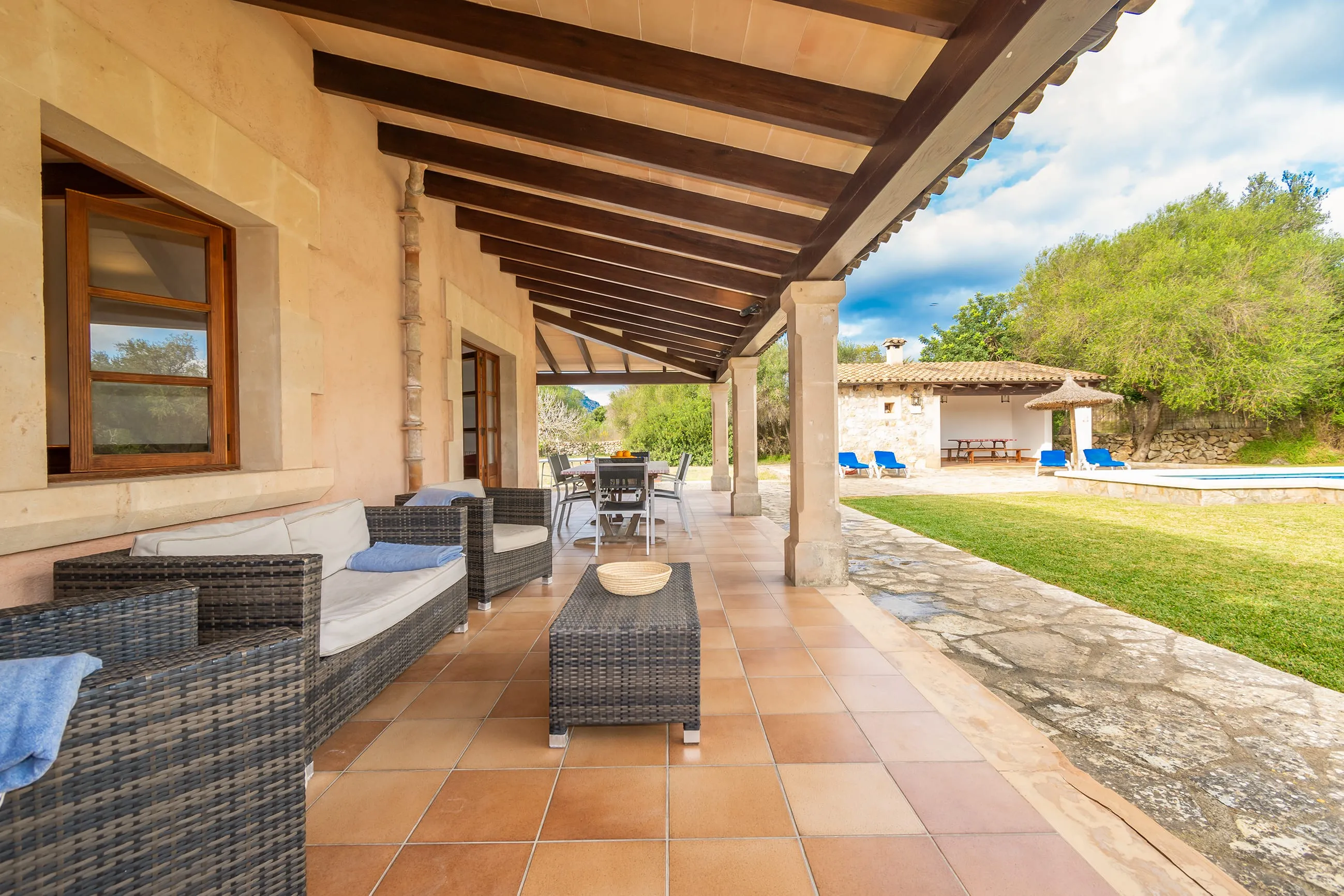 Charmigt traditionellt hus på landet i Pollensa med pool och semesterbostad med hyresrätt-3