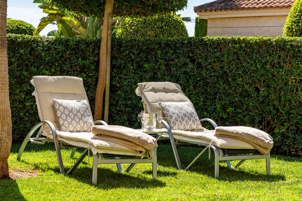 Appartamento al piano terra con giardino privato in un esclusivo complesso residenziale-11