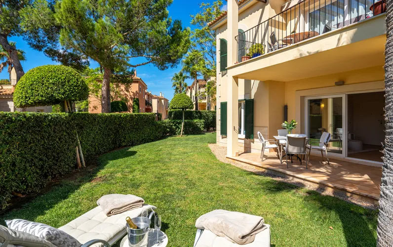 Mieszkanie na parterze z prywatnym ogrodem w ekskluzywnym kompleksie mieszkaniowym