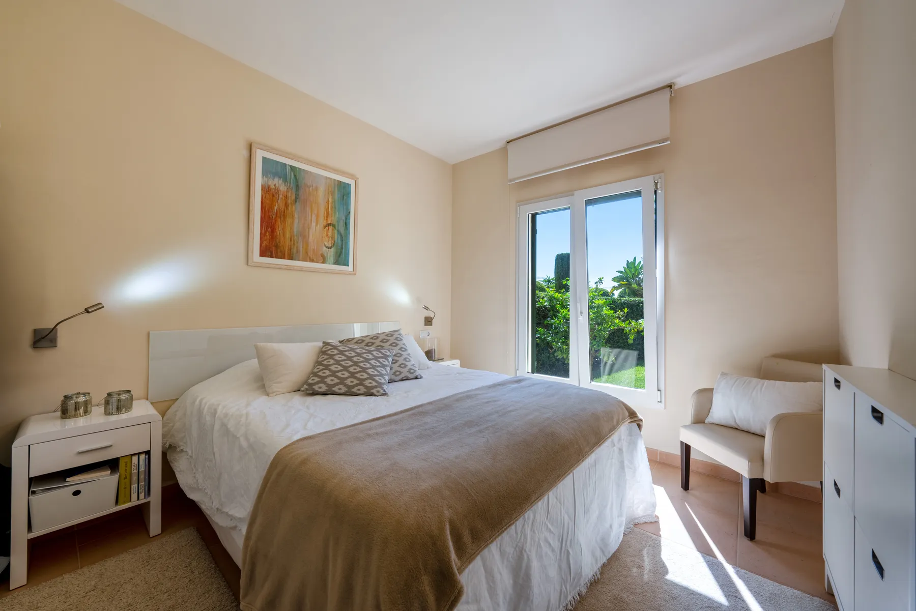 Appartamento al piano terra con giardino privato in un esclusivo complesso residenziale-10