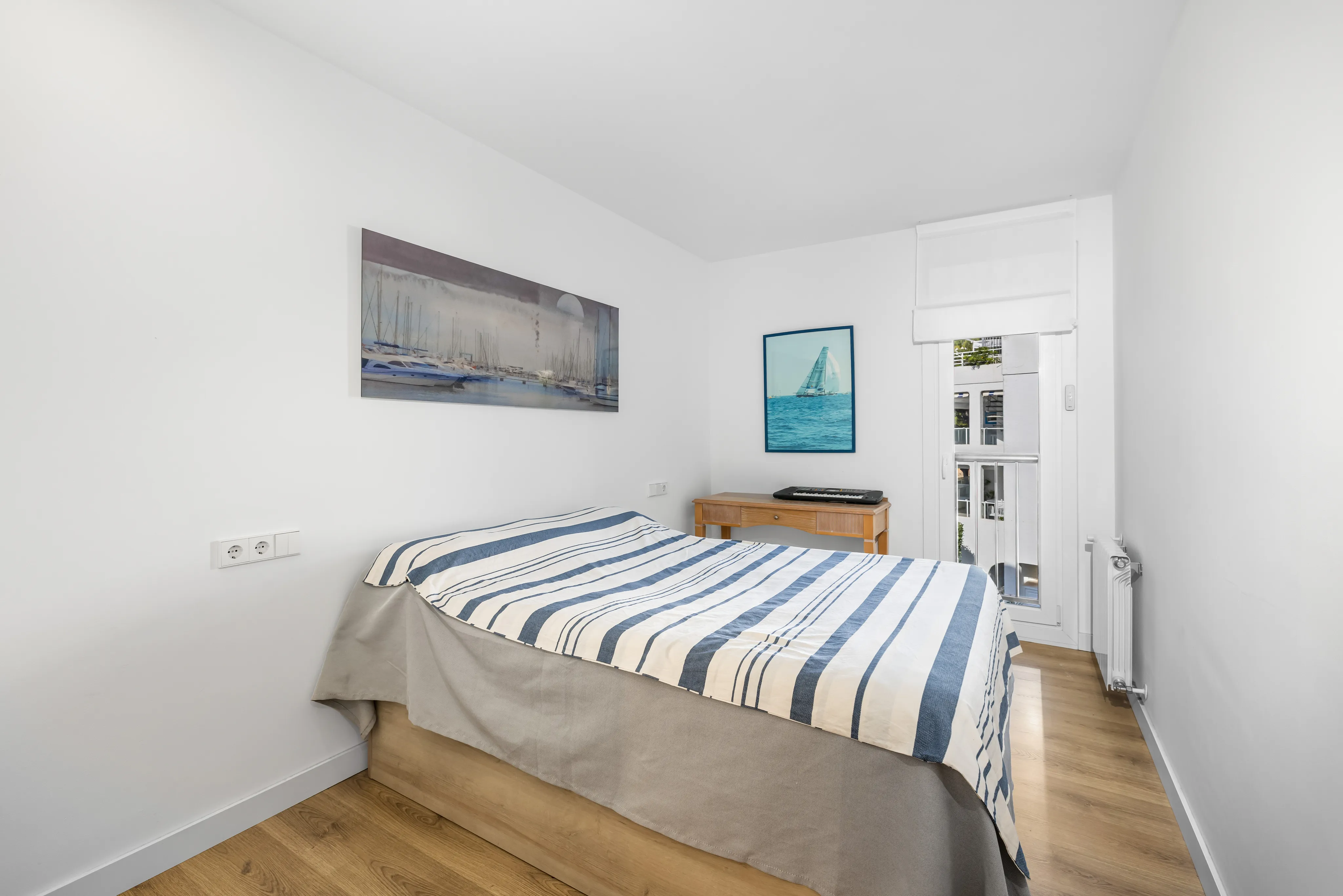 Fully renovated seafront apartment in Santa Ponsa-10