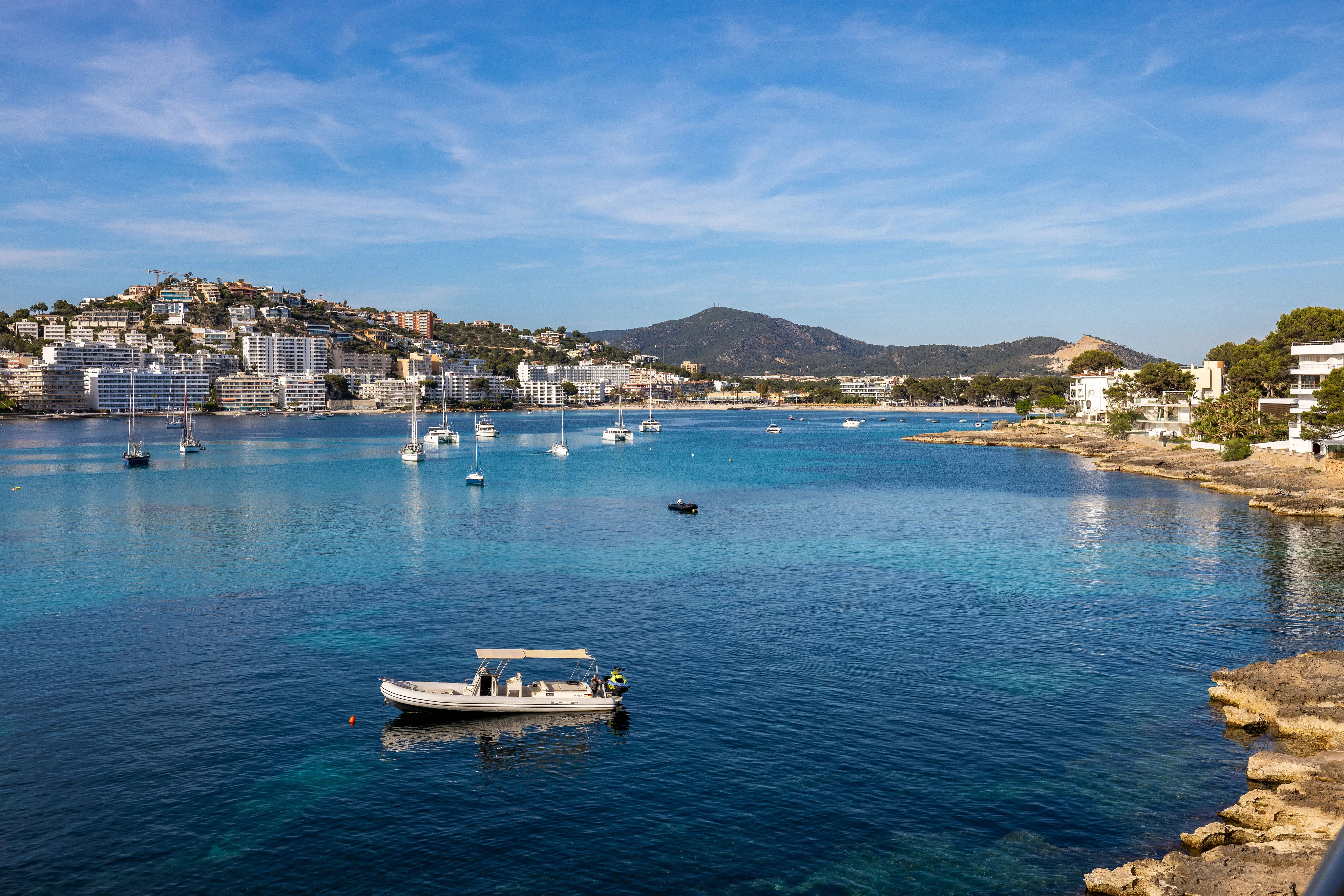 Fully renovated seafront apartment in Santa Ponsa-15