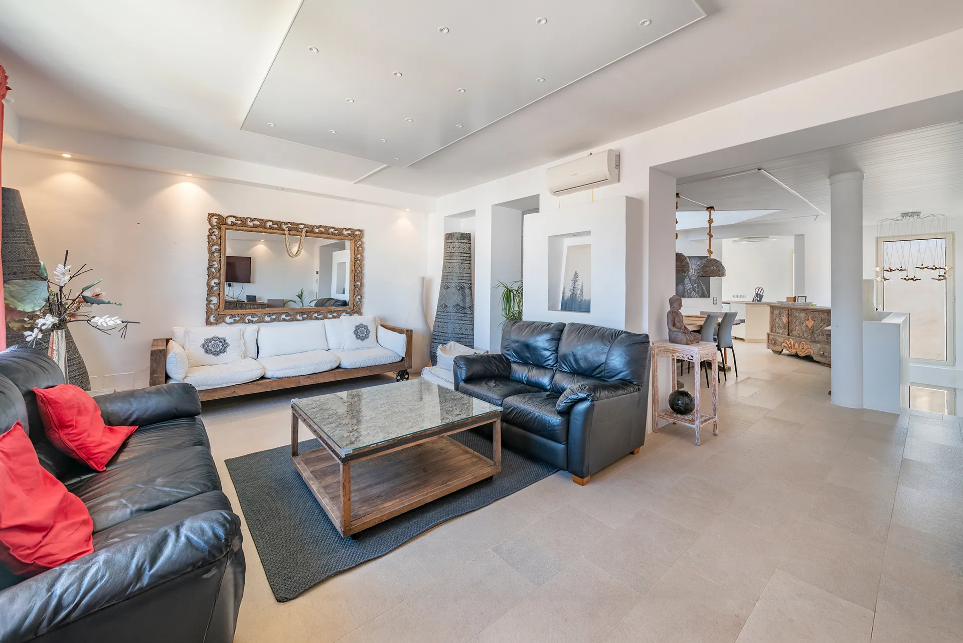 Stilfuldt byhus i hjertet af Puerto Alcúdia - med ferielicens, tagterrasse og attraktivt afkast-3