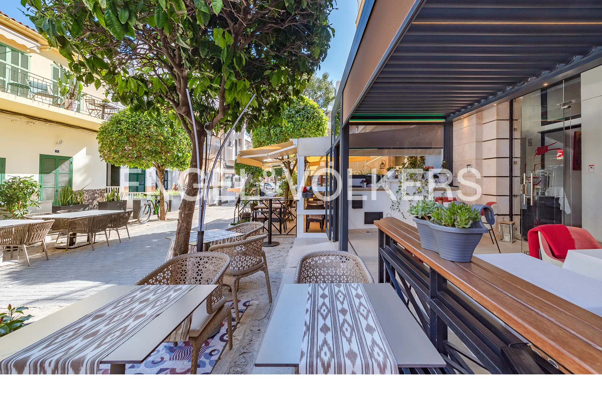 Stilfuldt byhus i hjertet af Puerto Alcúdia - med ferielicens, tagterrasse og attraktivt afkast-21