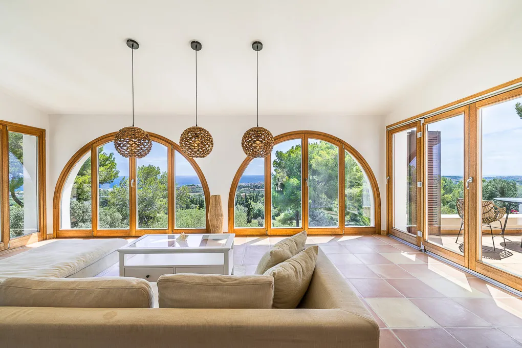 Villa-stijl landhuis met geweldig uitzicht op zee-6