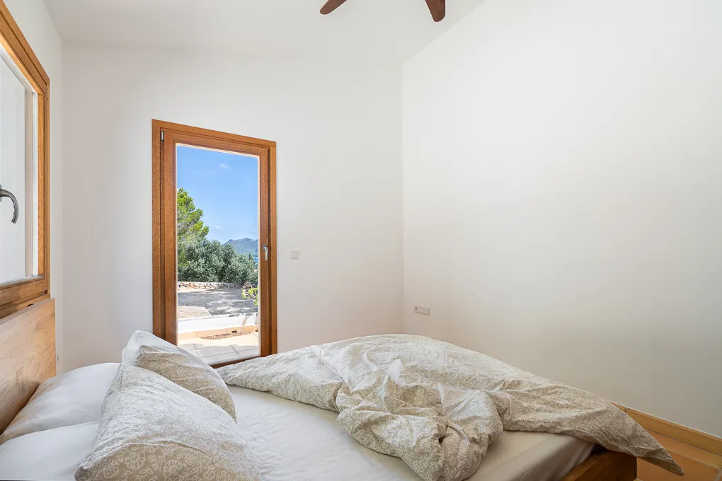 Villa-stijl landhuis met geweldig uitzicht op zee-9