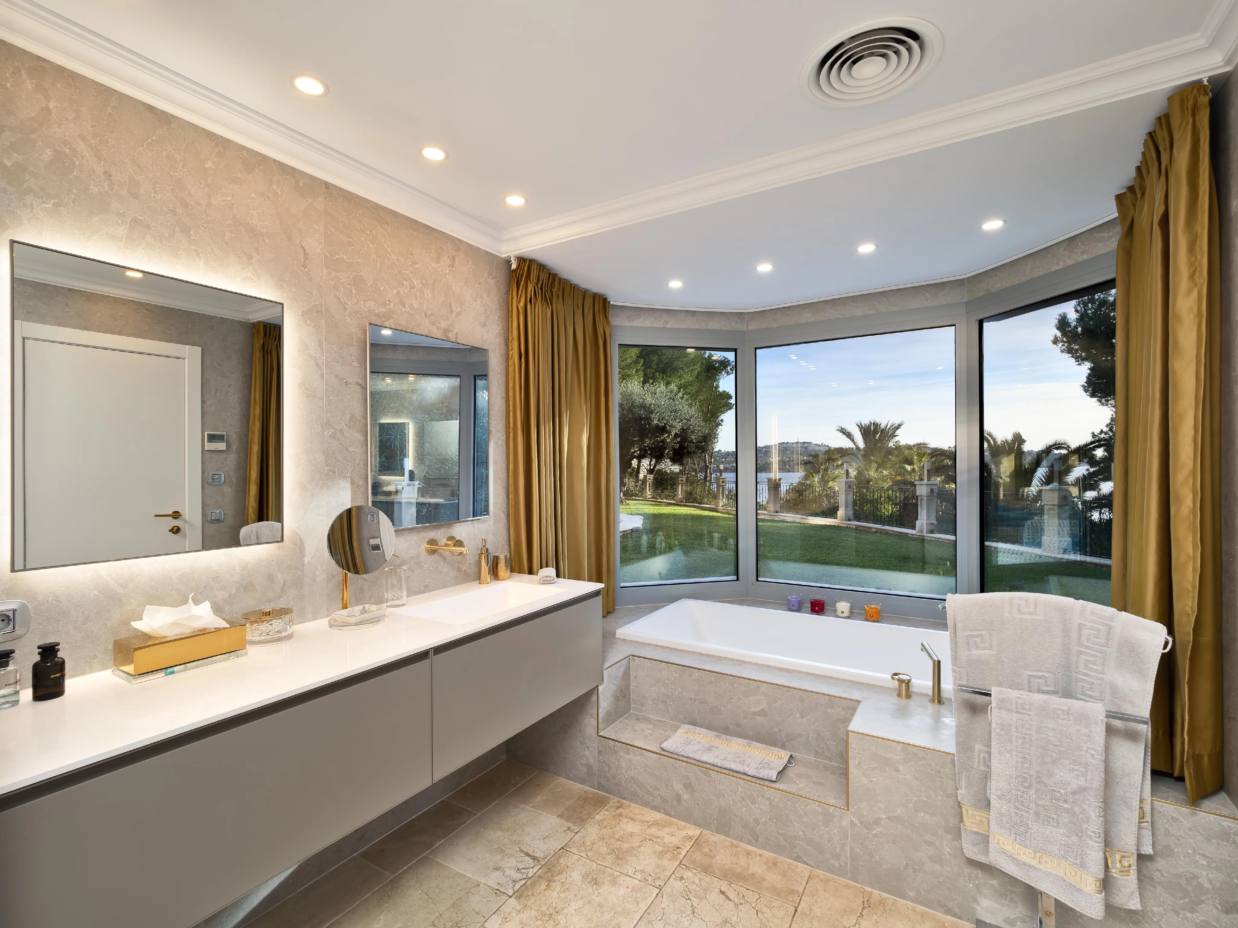 Luxury villa right by the sea – Mediterranean property in Costa de la Calma-18