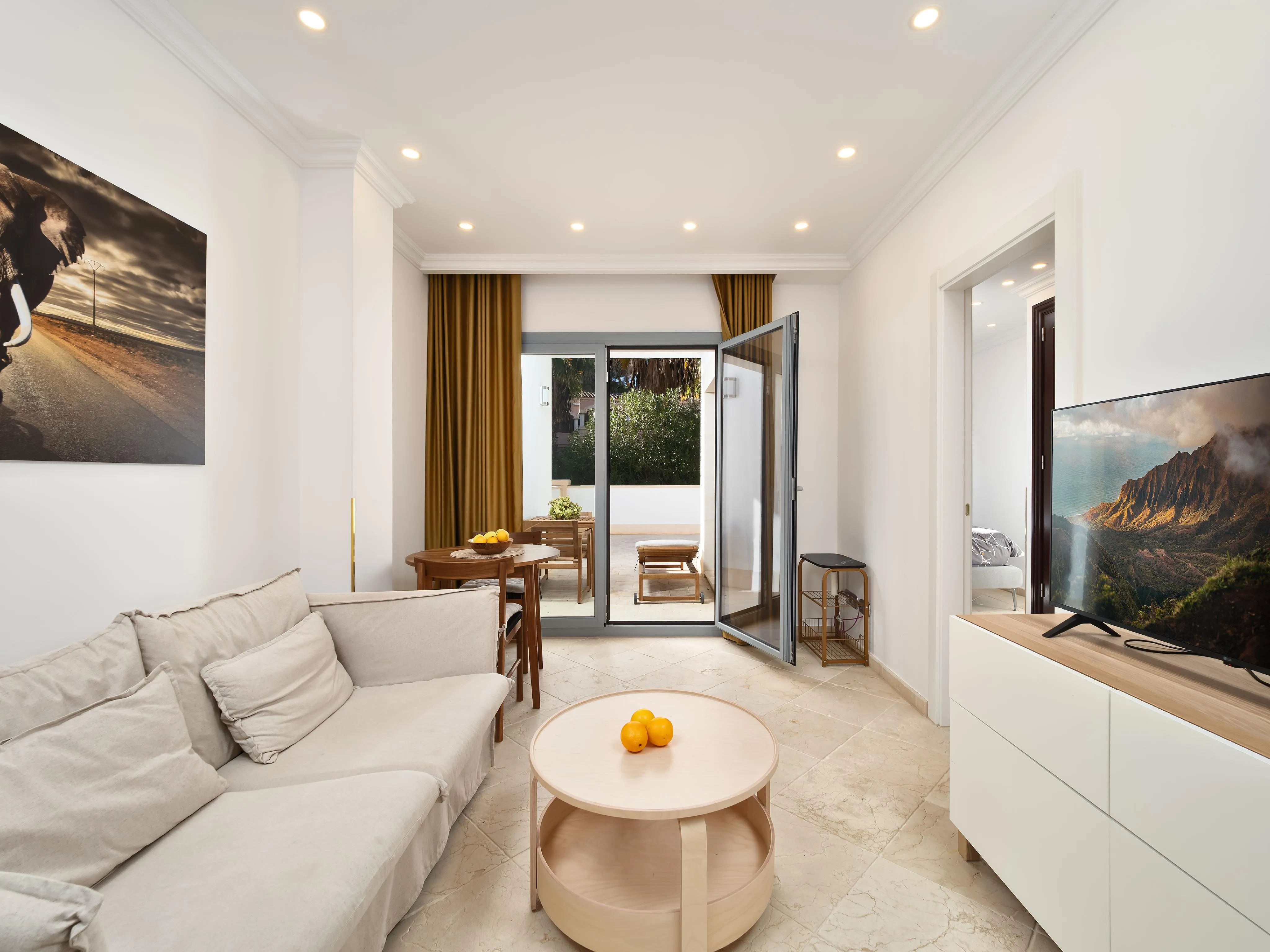 Vila de luxe enfront del mar – propietat mediterrània a Costa de la Calma-24