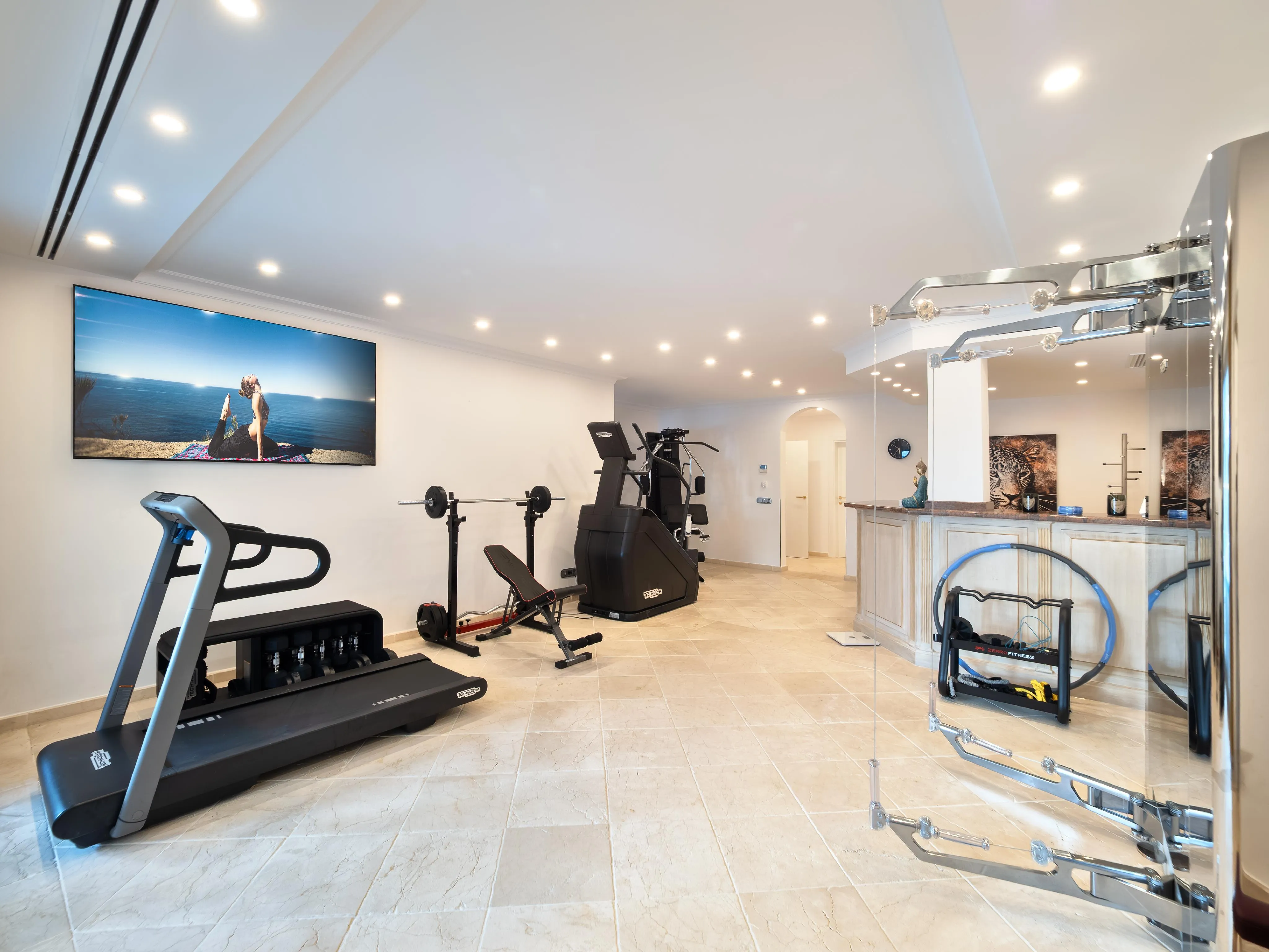 Vila de luxe enfront del mar – propietat mediterrània a Costa de la Calma-23