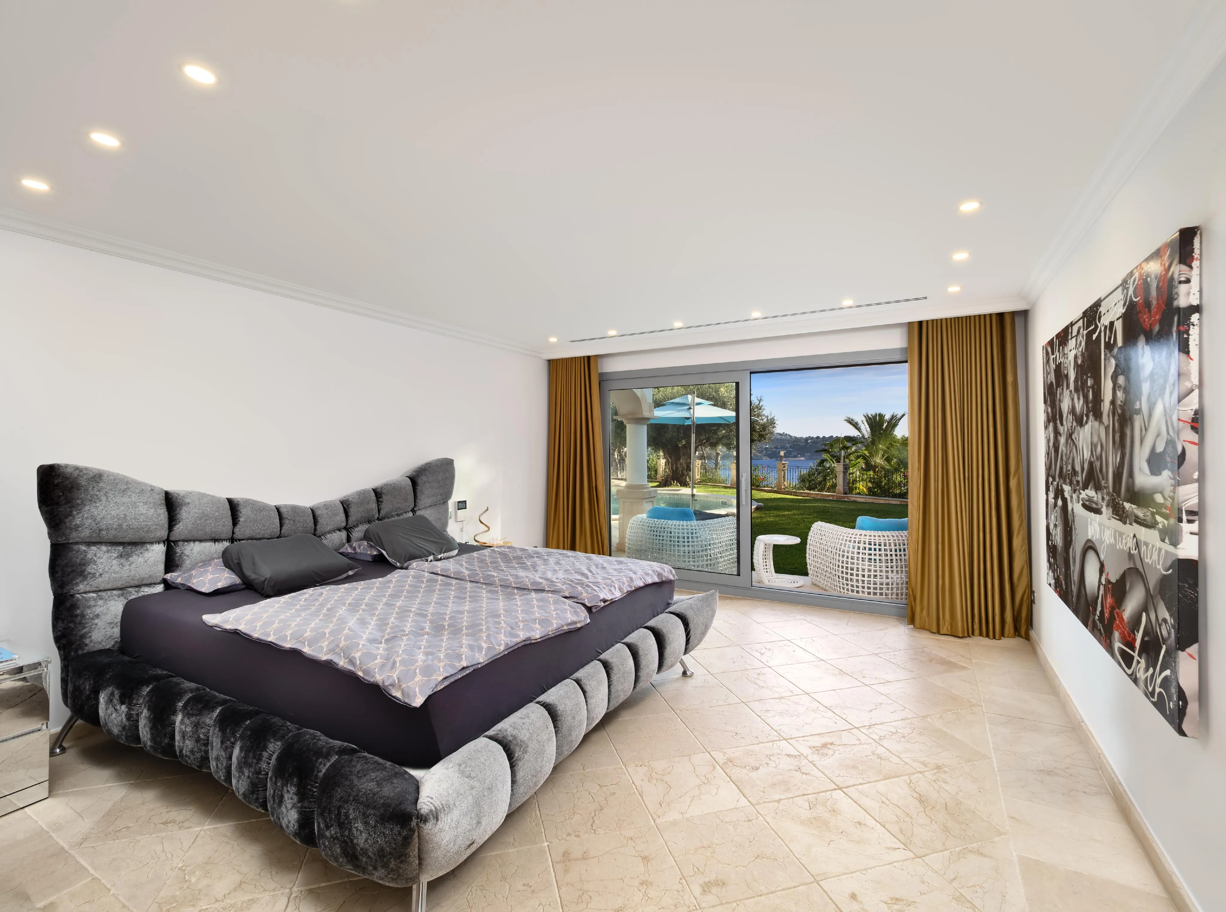 Luxury villa right by the sea – Mediterranean property in Costa de la Calma-17