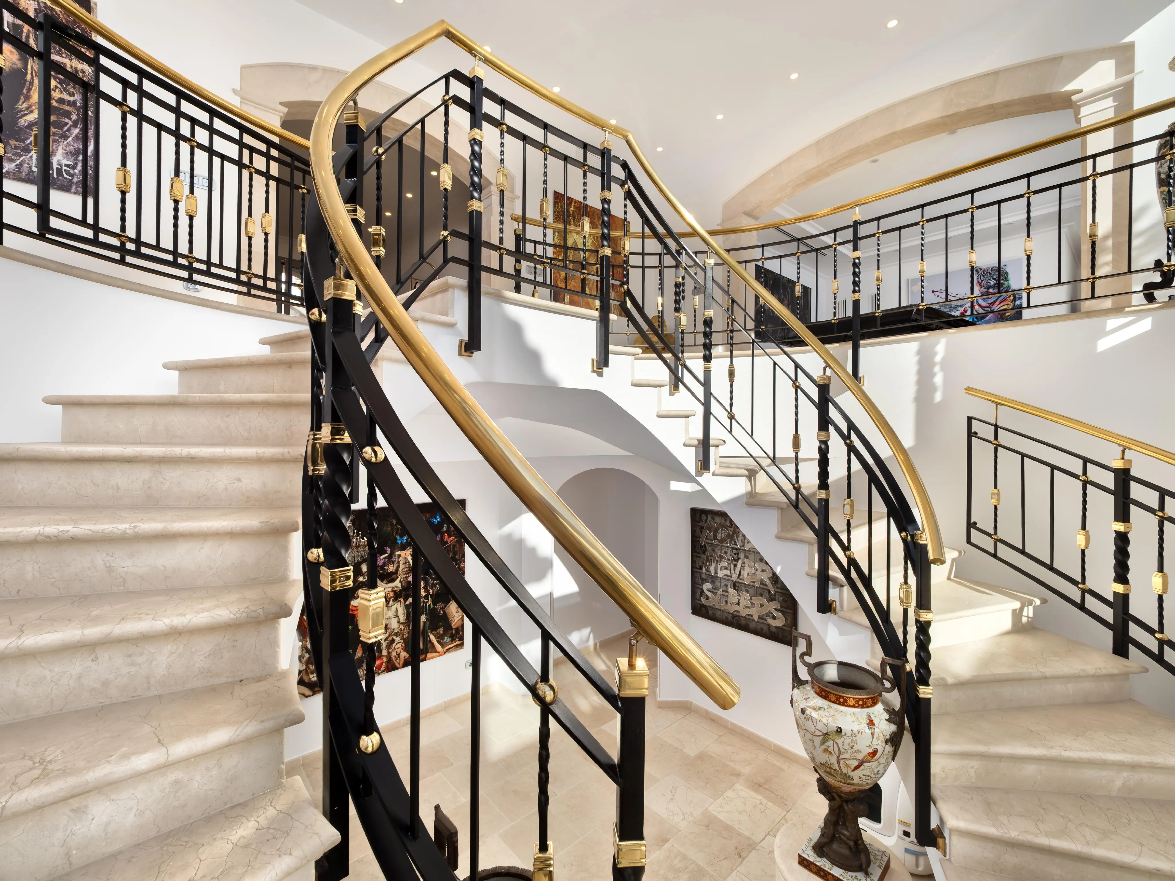 Luxury villa right by the sea – Mediterranean property in Costa de la Calma-12