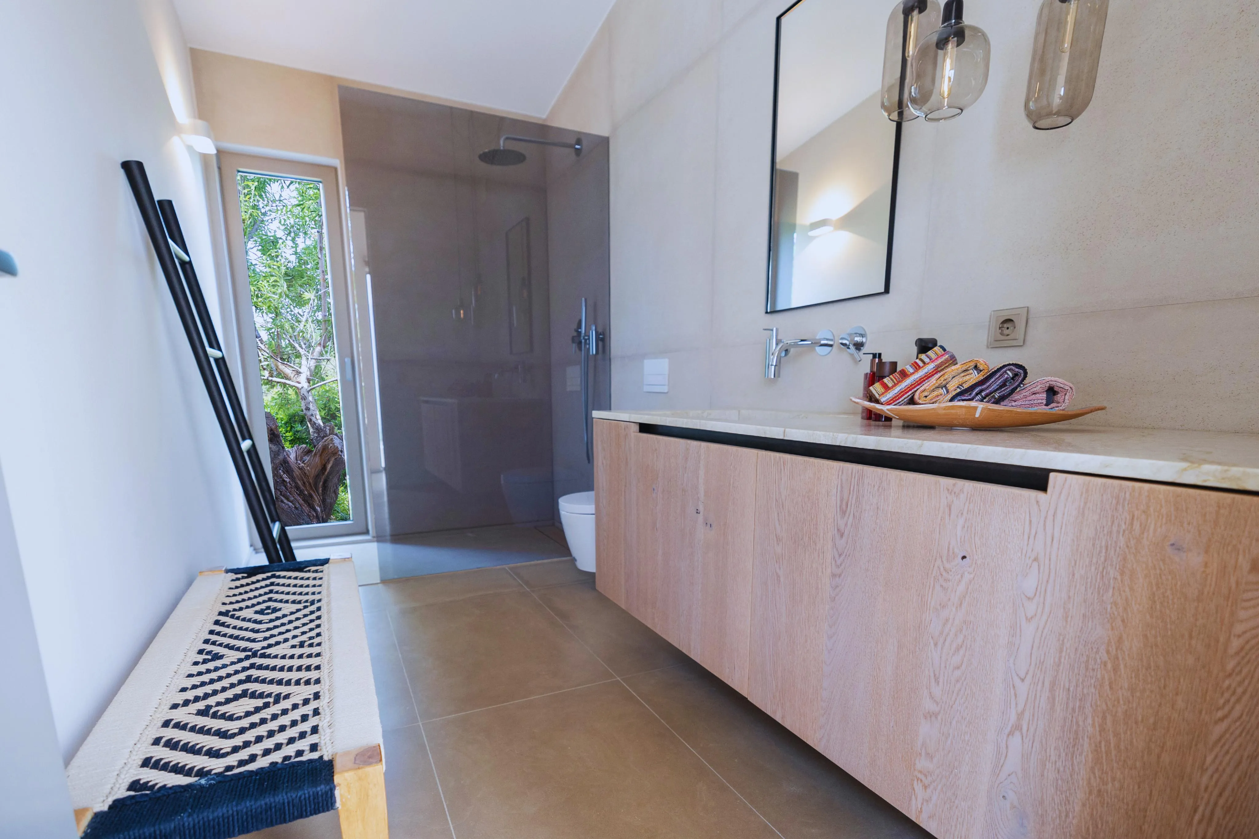 Waar hedendaags design perfect harmonieert met het mediterrane landschap-20