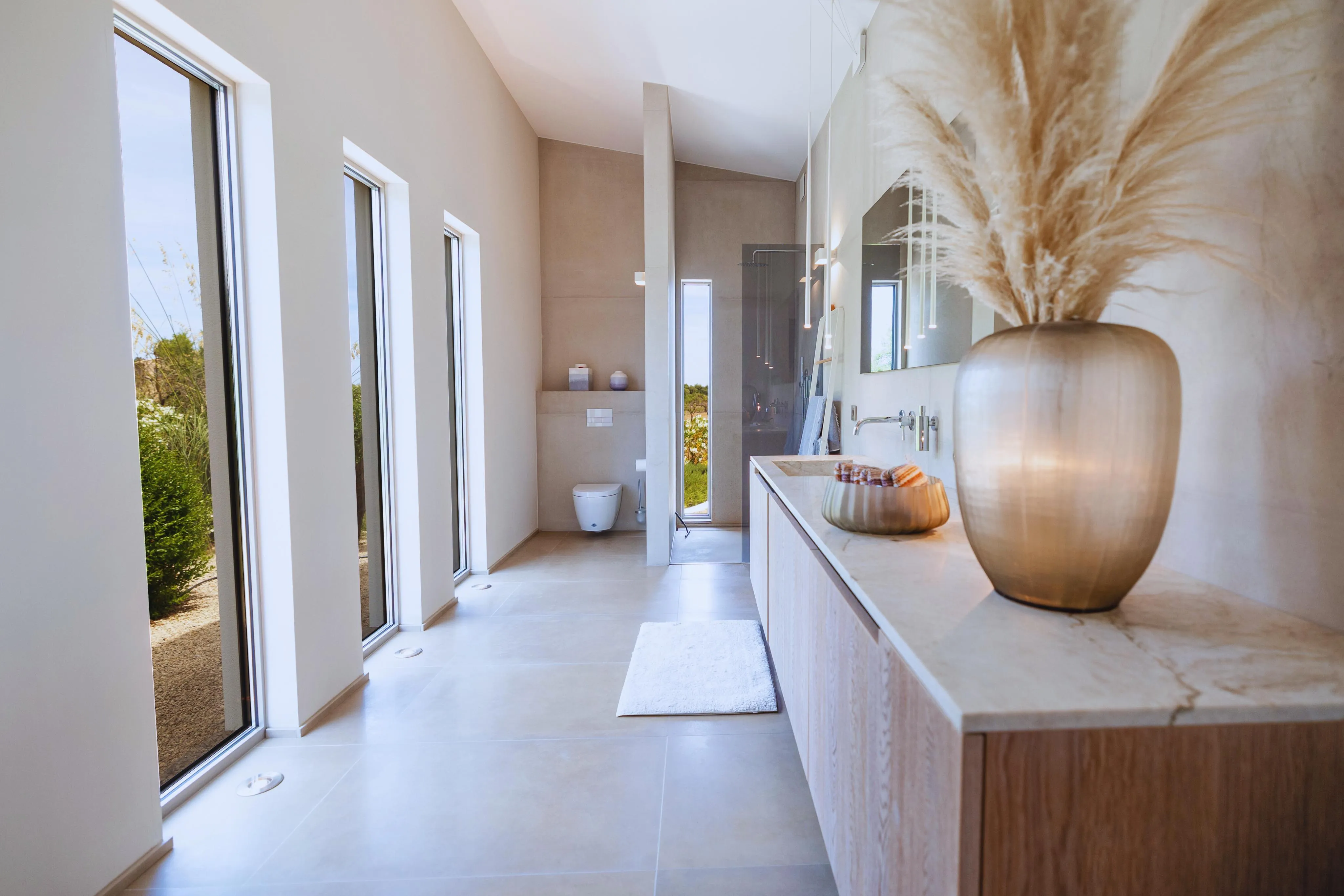 Waar hedendaags design perfect harmonieert met het mediterrane landschap-18