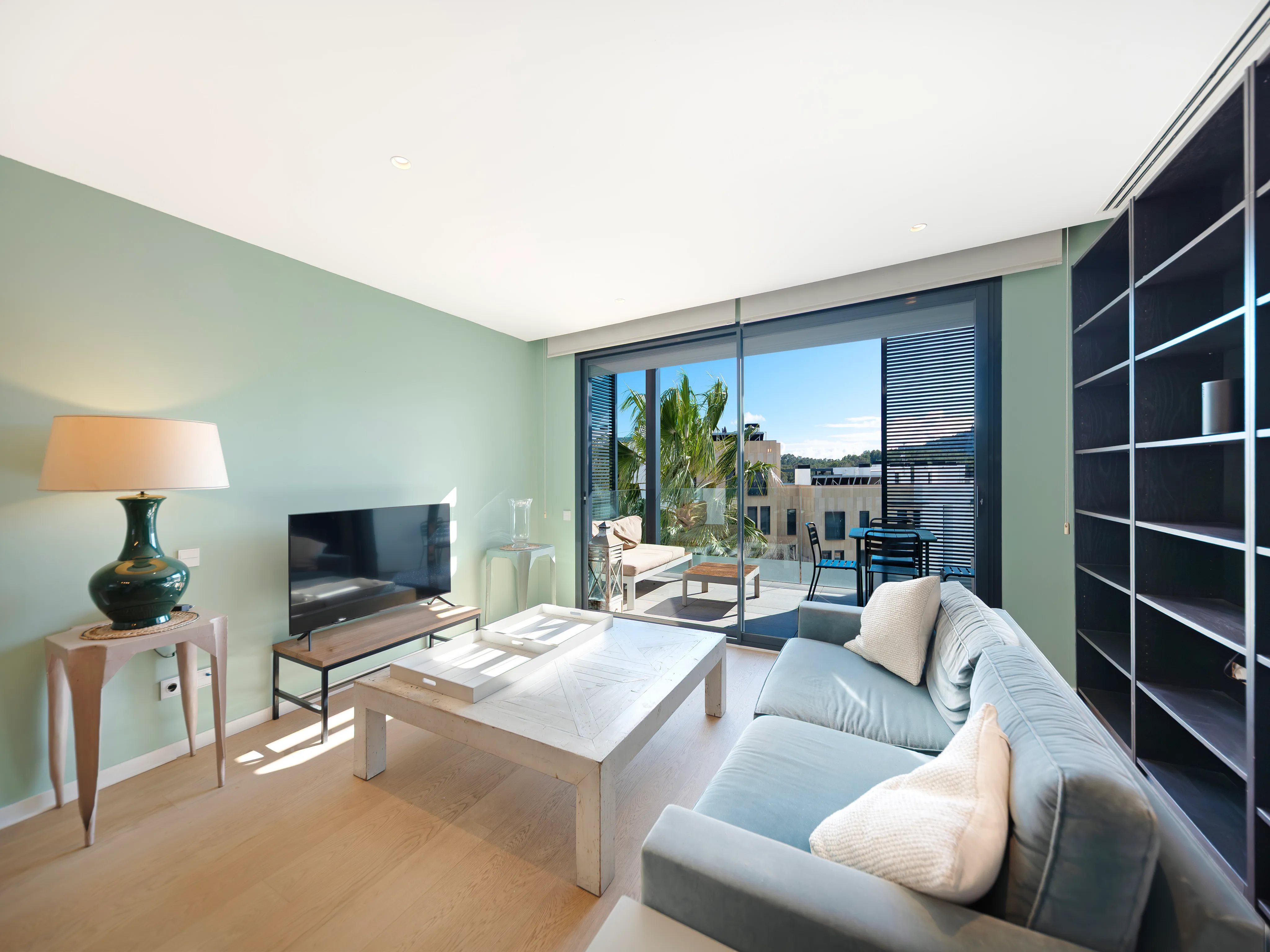 Eksklusiv penthouse med tagterrasse, terrasse og golfudsigt-4