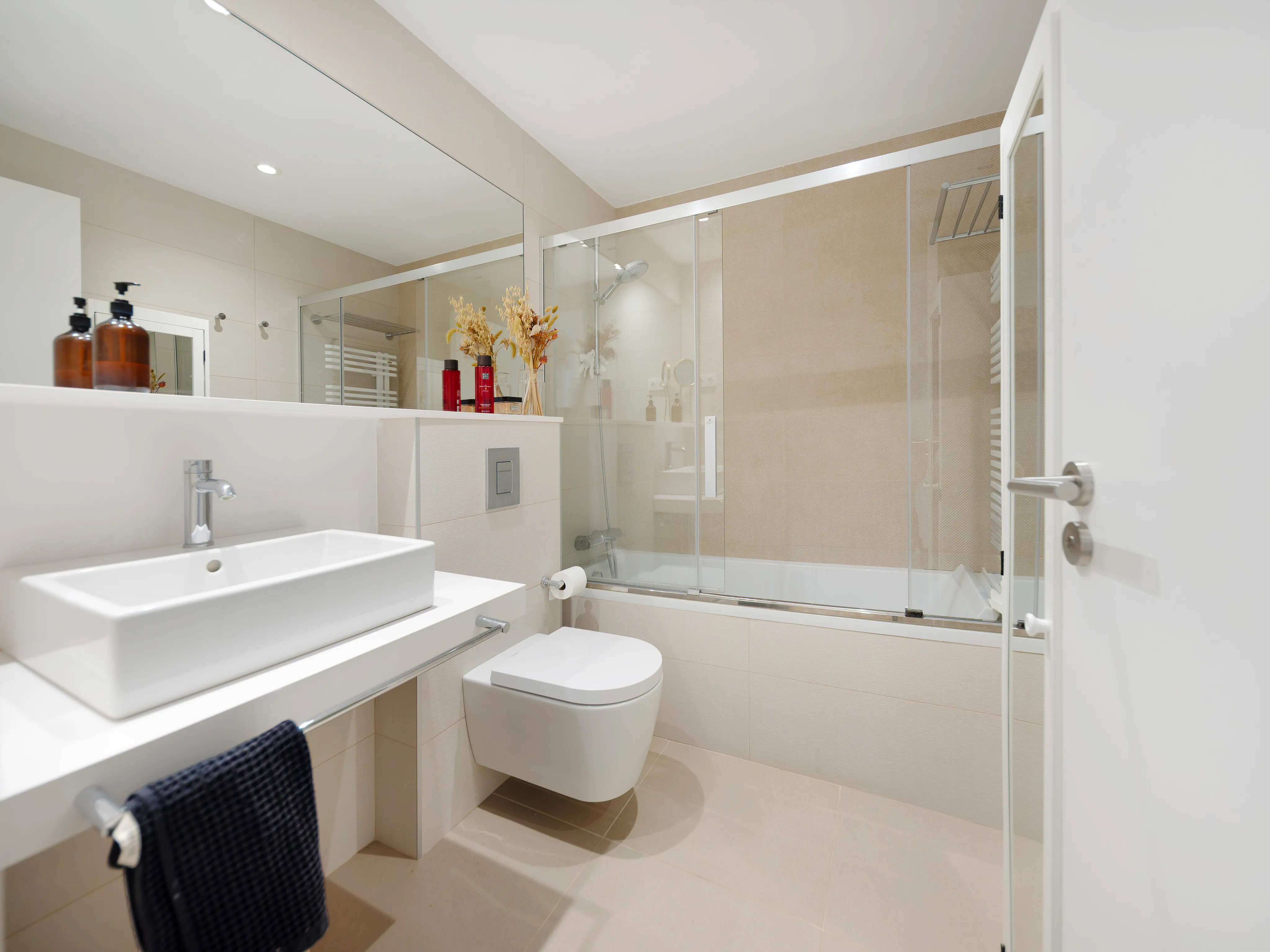 Eksklusiv penthouse med tagterrasse, terrasse og golfudsigt-9