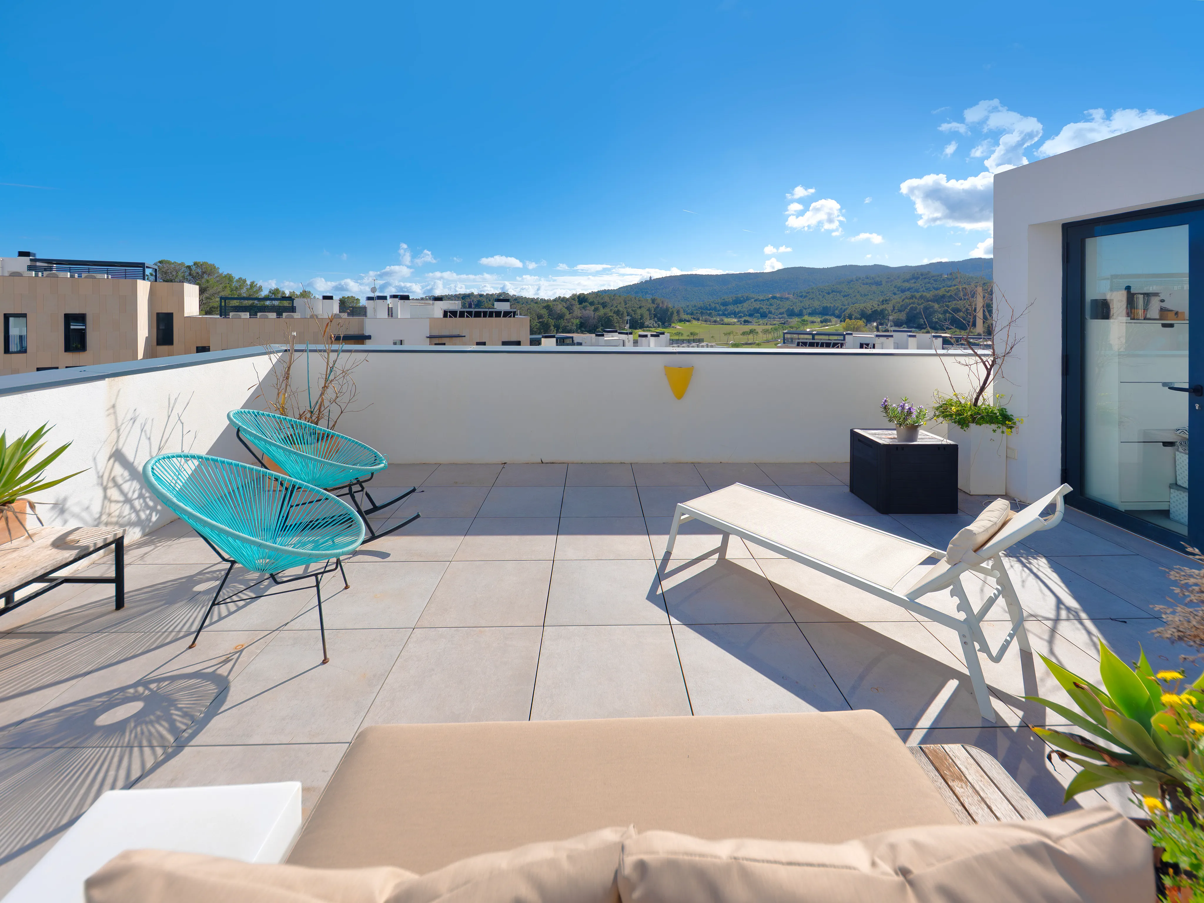 Eksklusiv penthouse med tagterrasse, terrasse og golfudsigt-7