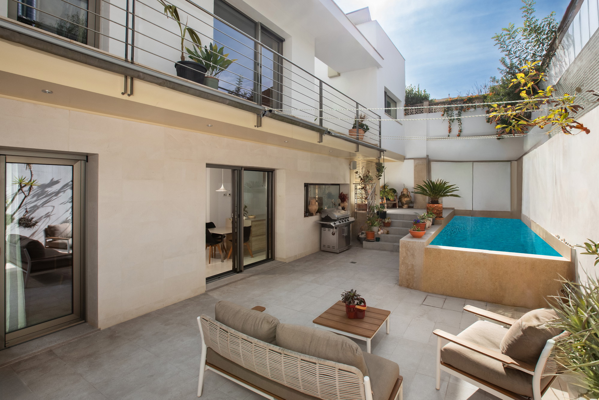 Villa moderne avec appartement séparé à El Terreno