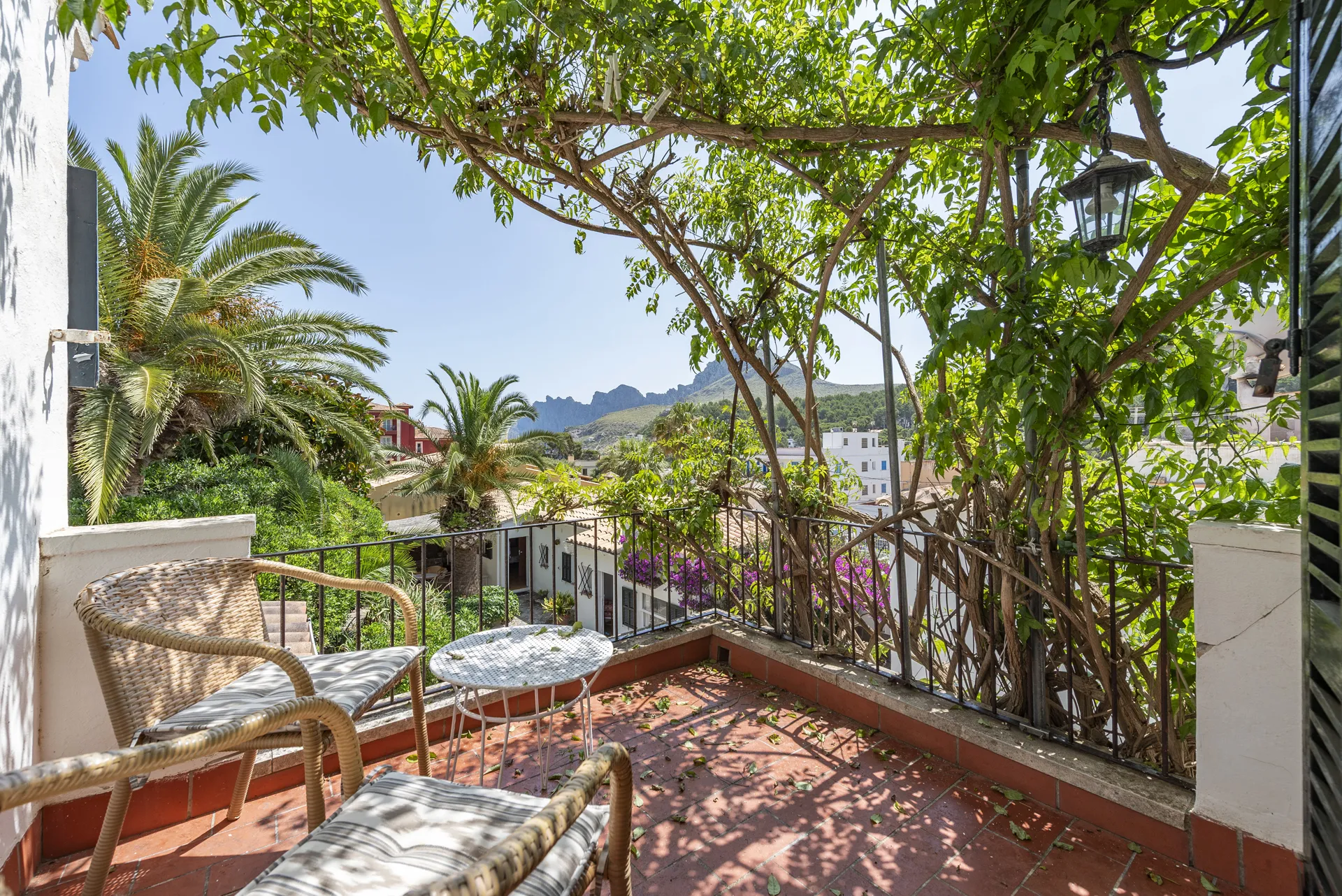 Traditionel fritliggende villa tæt på havet i Cala San Vicente-14